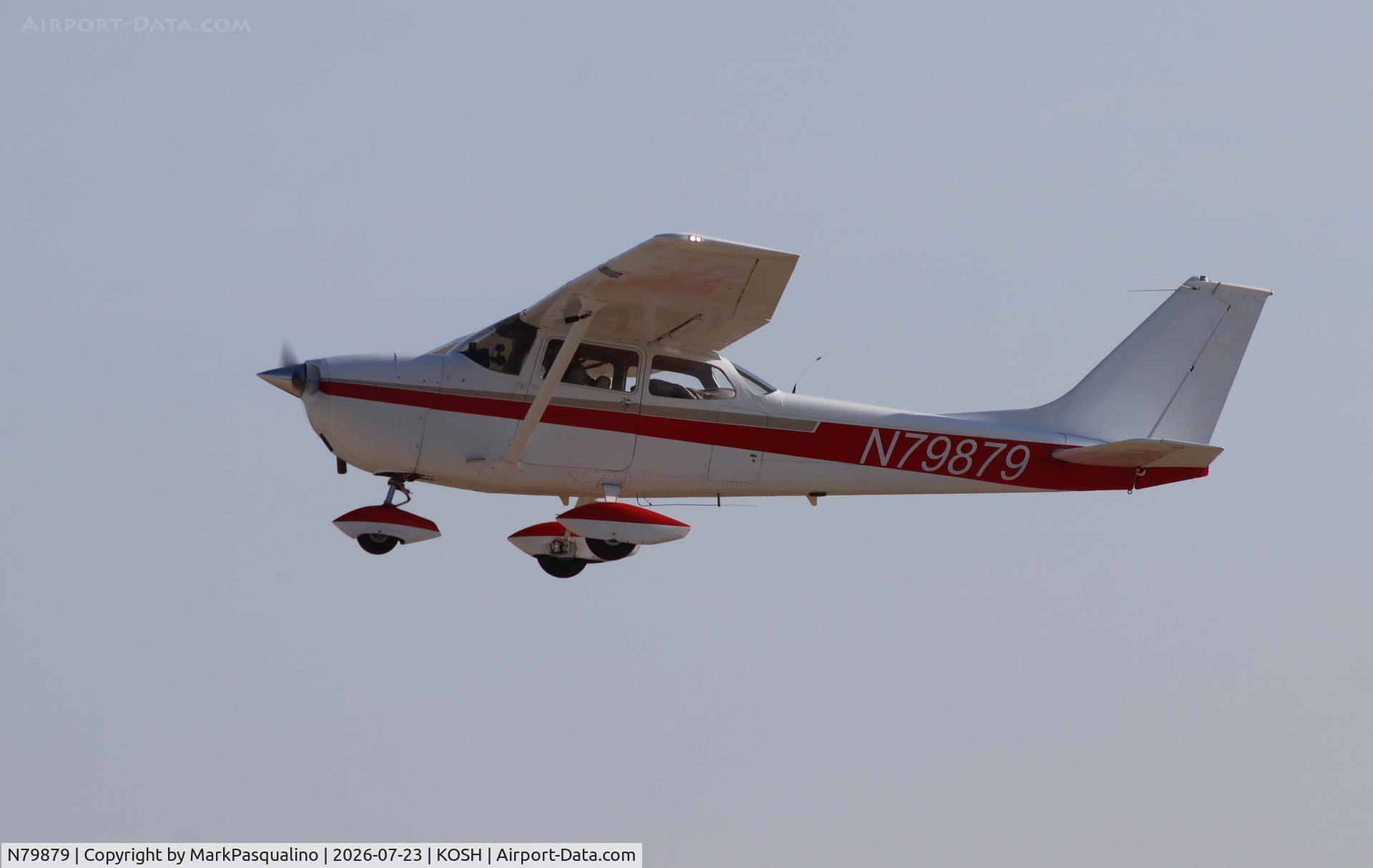 Aircraft N79879, 1969 Cessna 172K Skyhawk, c/n 17258214, Cessna 172K, at KOSH, photo by MarkPasqualino