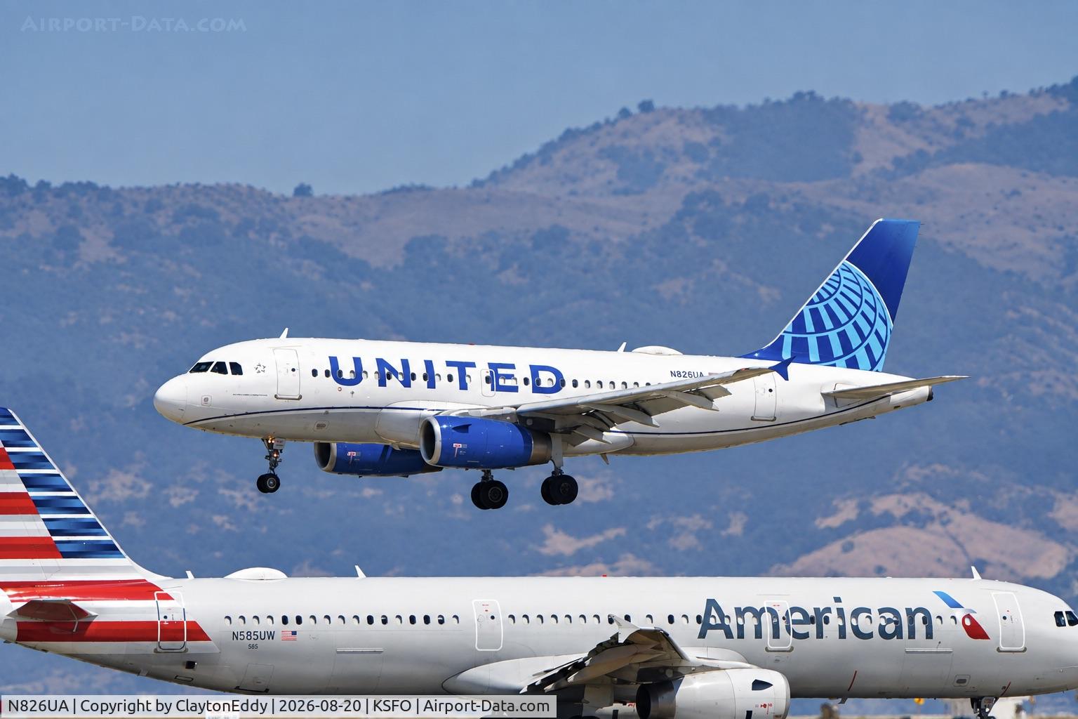Aircraft N826UA, 1999 Airbus A319-131, c/n 989, SFO 2026, at KSFO, photo by ClaytonEddy