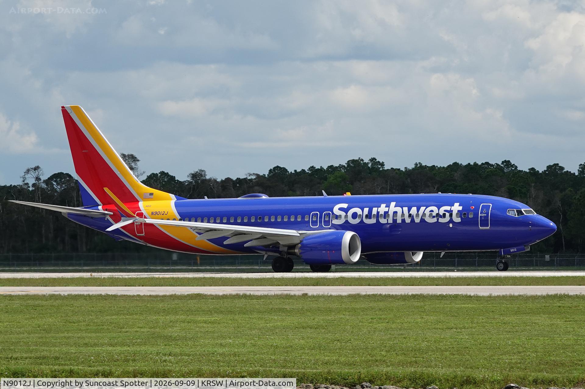 Aircraft N9012J, 2026 Boeing 737 MAX 8, c/n 69010 l/n 9697, Southwest 1421 departs Southwest Florida International Airport enroute to Nashville International Airport, at KRSW, photo by Suncoast Spotter