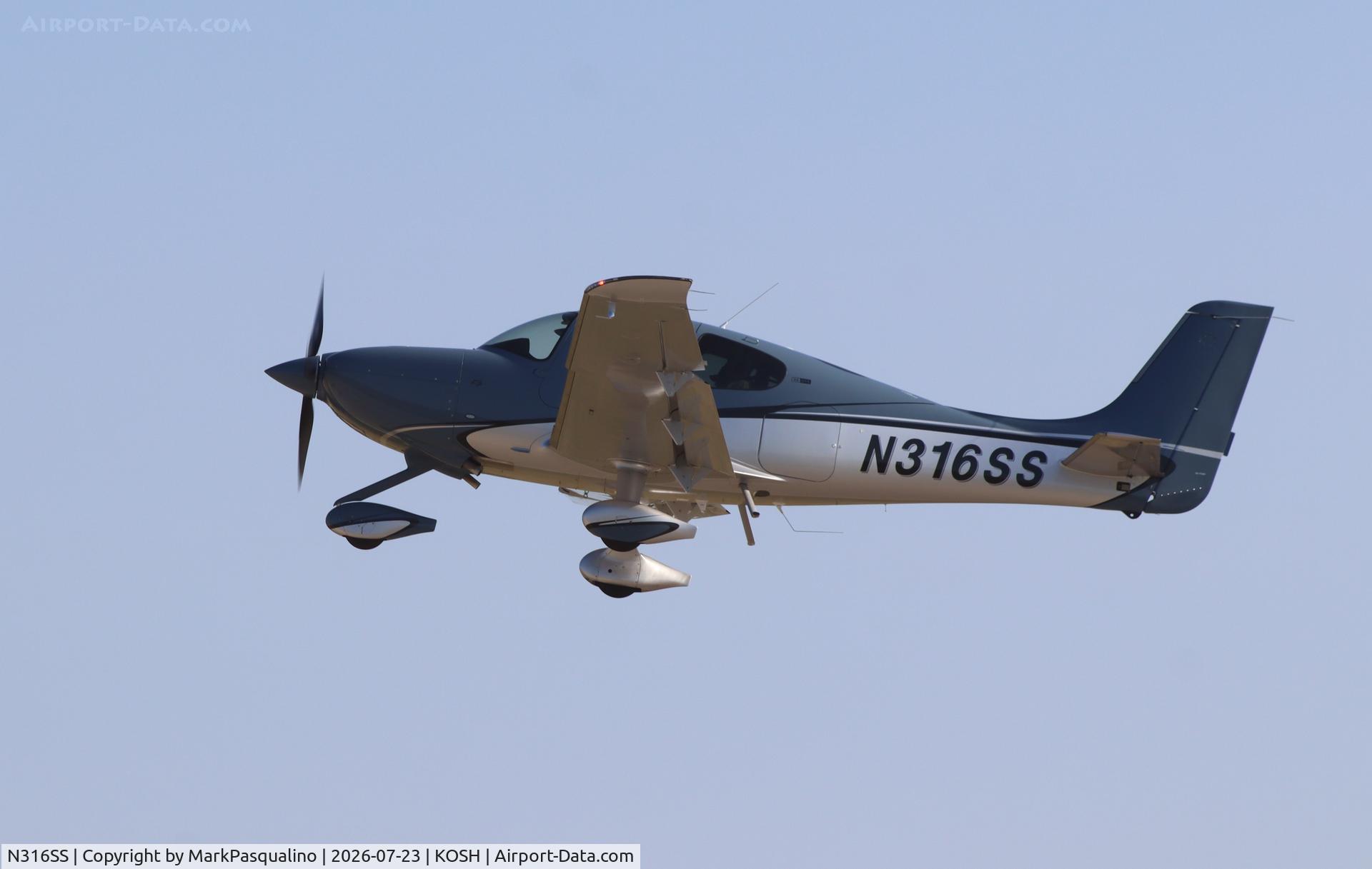 Aircraft N316SS, 2025 Cirrus SR22, c/n 11091, Cirrus SR22, at KOSH, photo by MarkPasqualino
