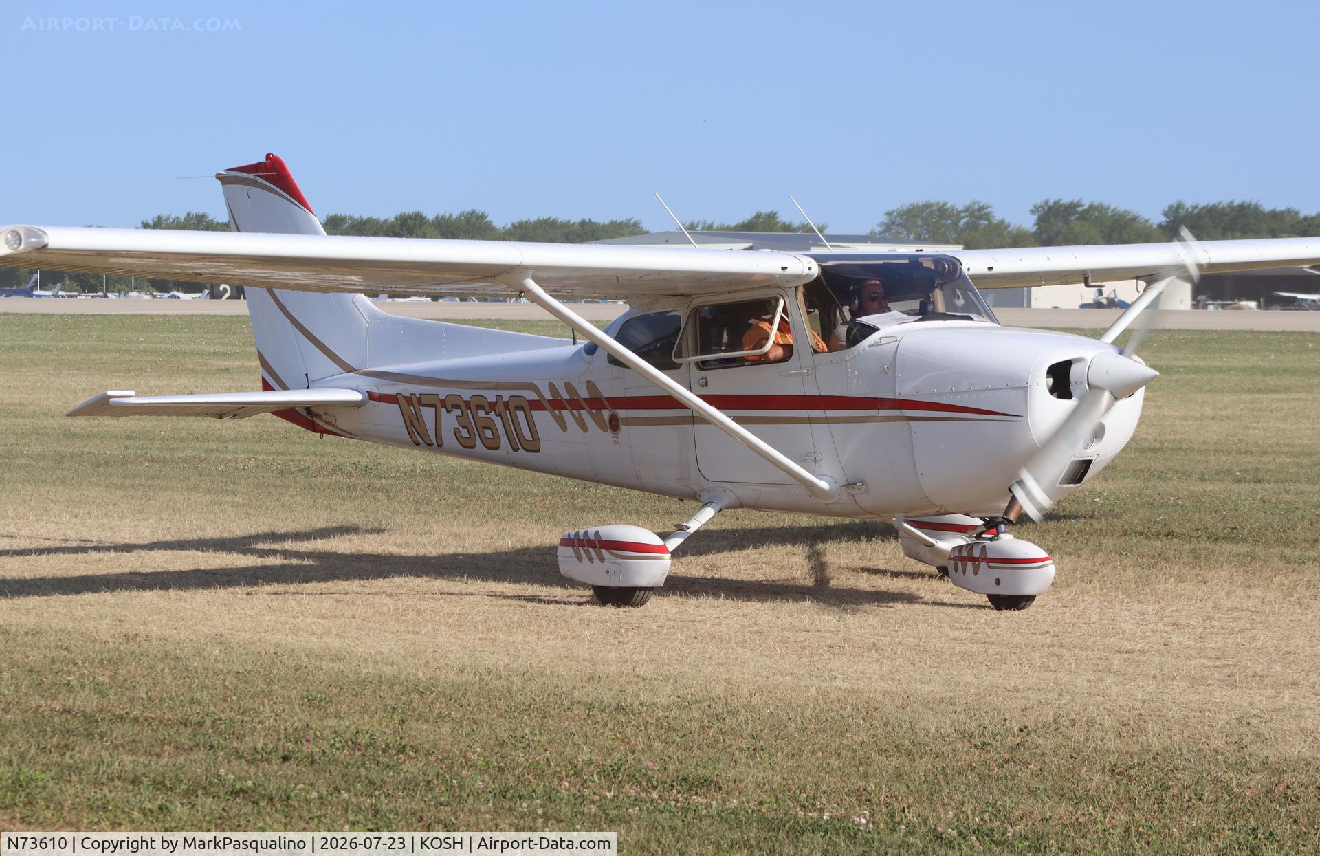 Aircraft N73610, 1976 Cessna 172M, c/n 17267576, Cessna 172M, at KOSH, photo by MarkPasqualino