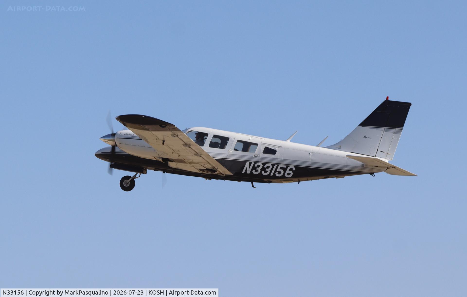 Aircraft N33156, 1975 Piper PA-34-200T, c/n 34-7570096, Piper PA-34-200T, at KOSH, photo by MarkPasqualino
