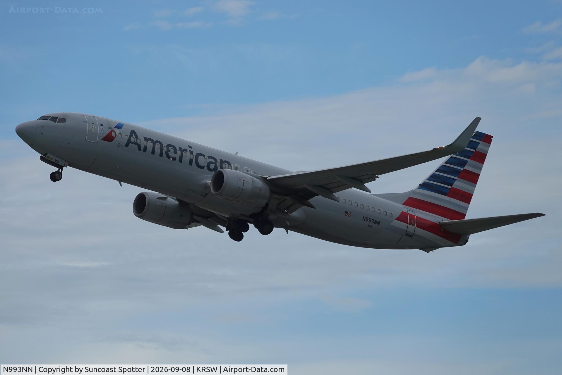 Aircraft N993NN, 2016 Boeing 737-823, c/n 33340, American 605P departs Southwest Florida International Airport enroute to Miami International Airport following a weather diversion, at KRSW, photo by Suncoast Spotter