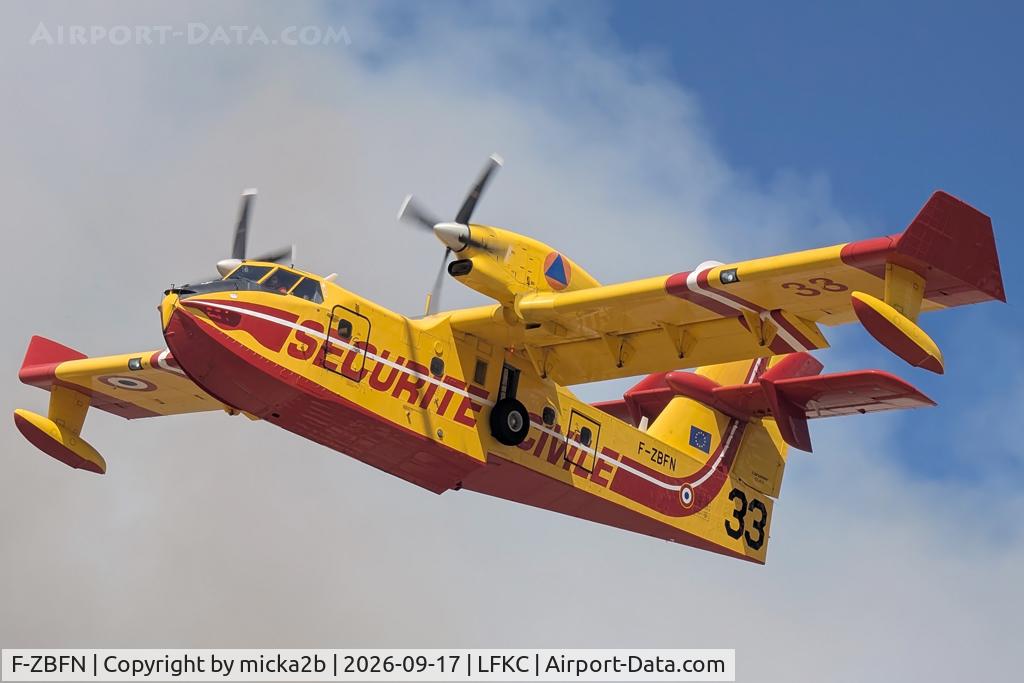 Aircraft F-ZBFN, 1995 Canadair CL-215-6B11 CL-415, c/n 2006, In flight during firefighting near airport, at LFKC, photo by micka2b