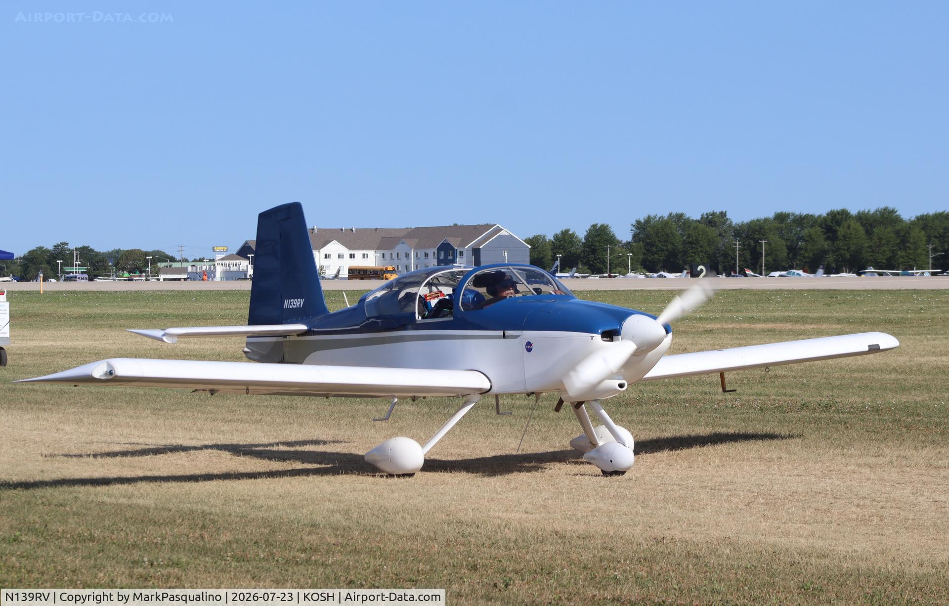 Aircraft N139RV, 2004 Vans RV-9A, c/n 90385, Vans RV-9A, at KOSH, photo by MarkPasqualino