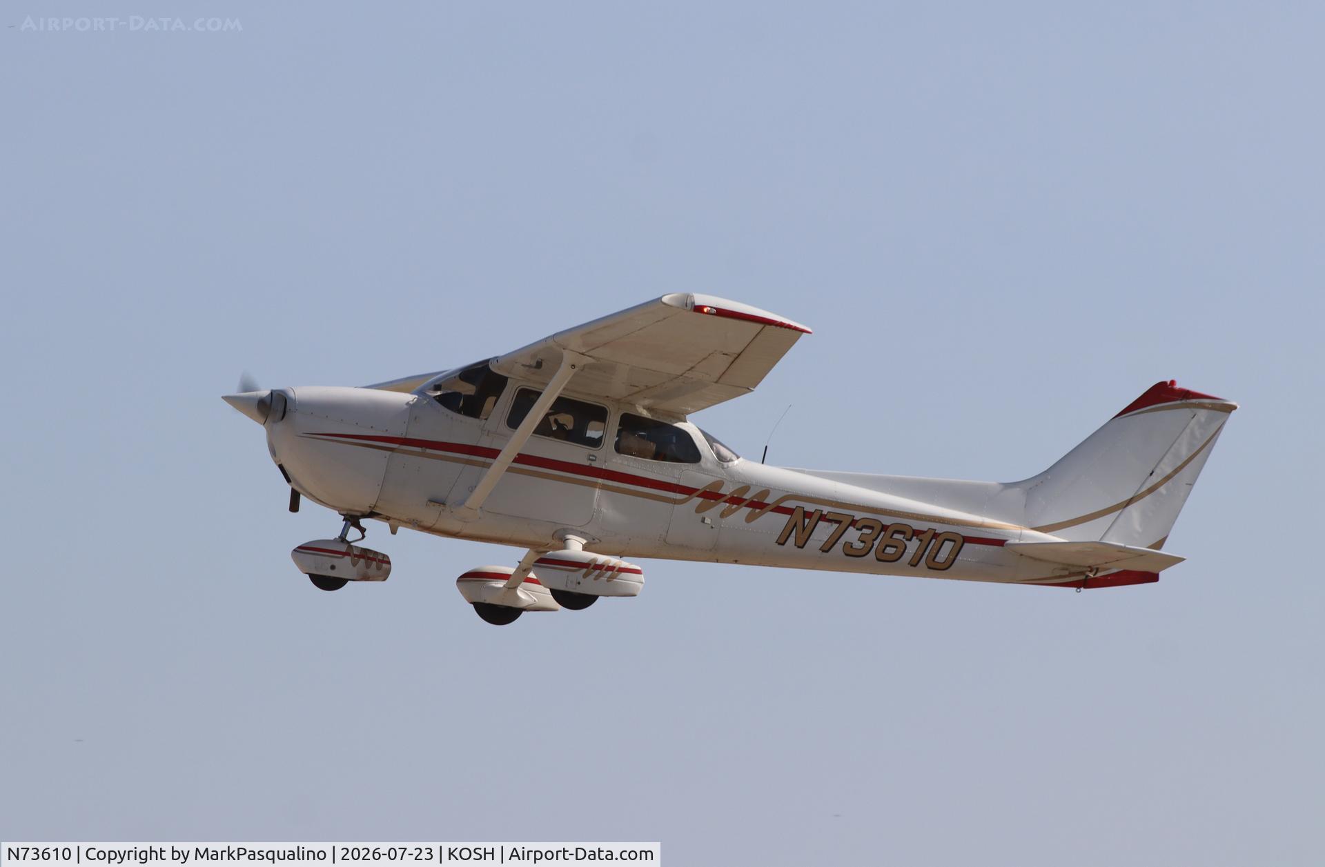 Aircraft N73610, 1976 Cessna 172M, c/n 17267576, Cessna 172M, at KOSH, photo by MarkPasqualino