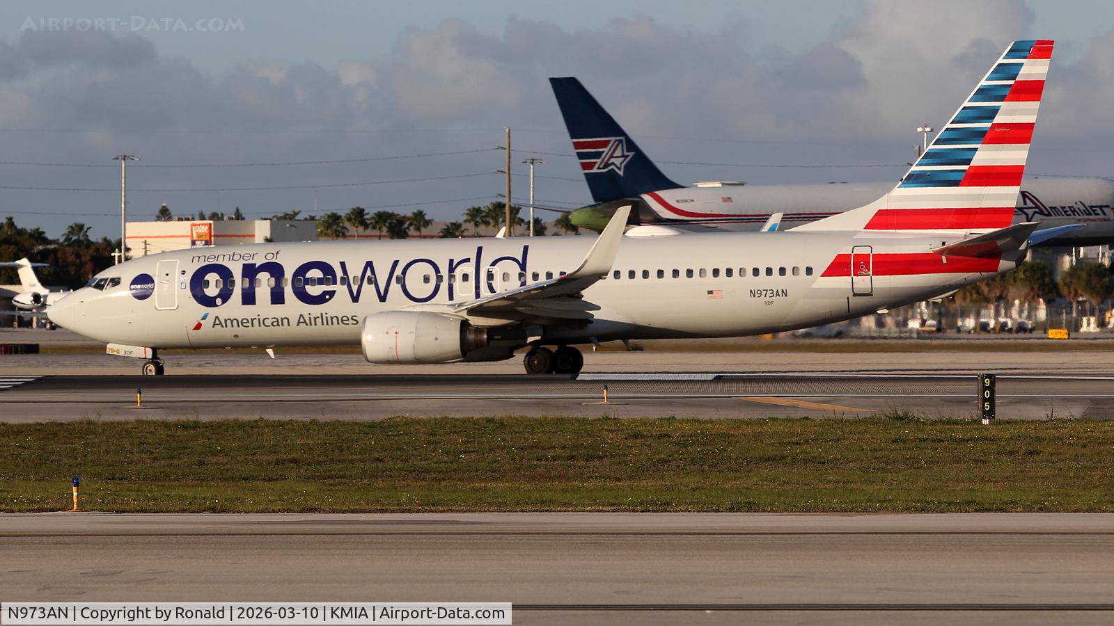 Aircraft N973AN, 2001 Boeing 737-823, c/n 29548, at mia, at KMIA, photo by Ronald