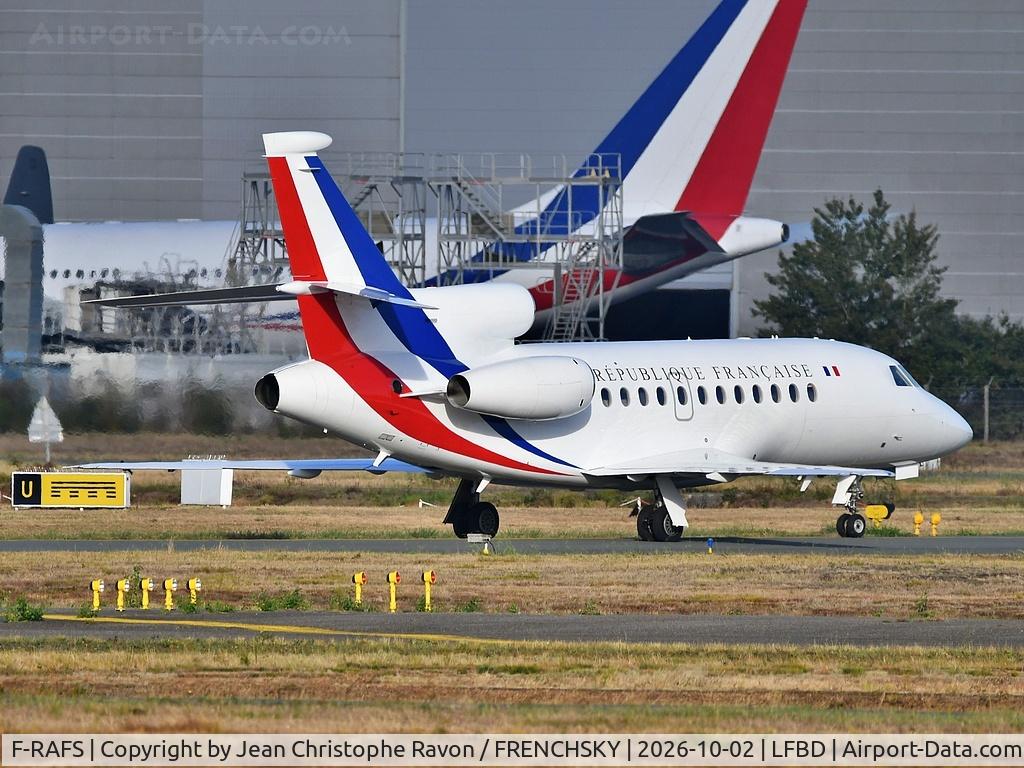 Aircraft F-RAFS, 2005 Dassault Aviation Falcon 900EX EASy, c/n 145, COTAM 1280, at LFBD, photo by Jean Christophe Ravon / FRENCHSKY