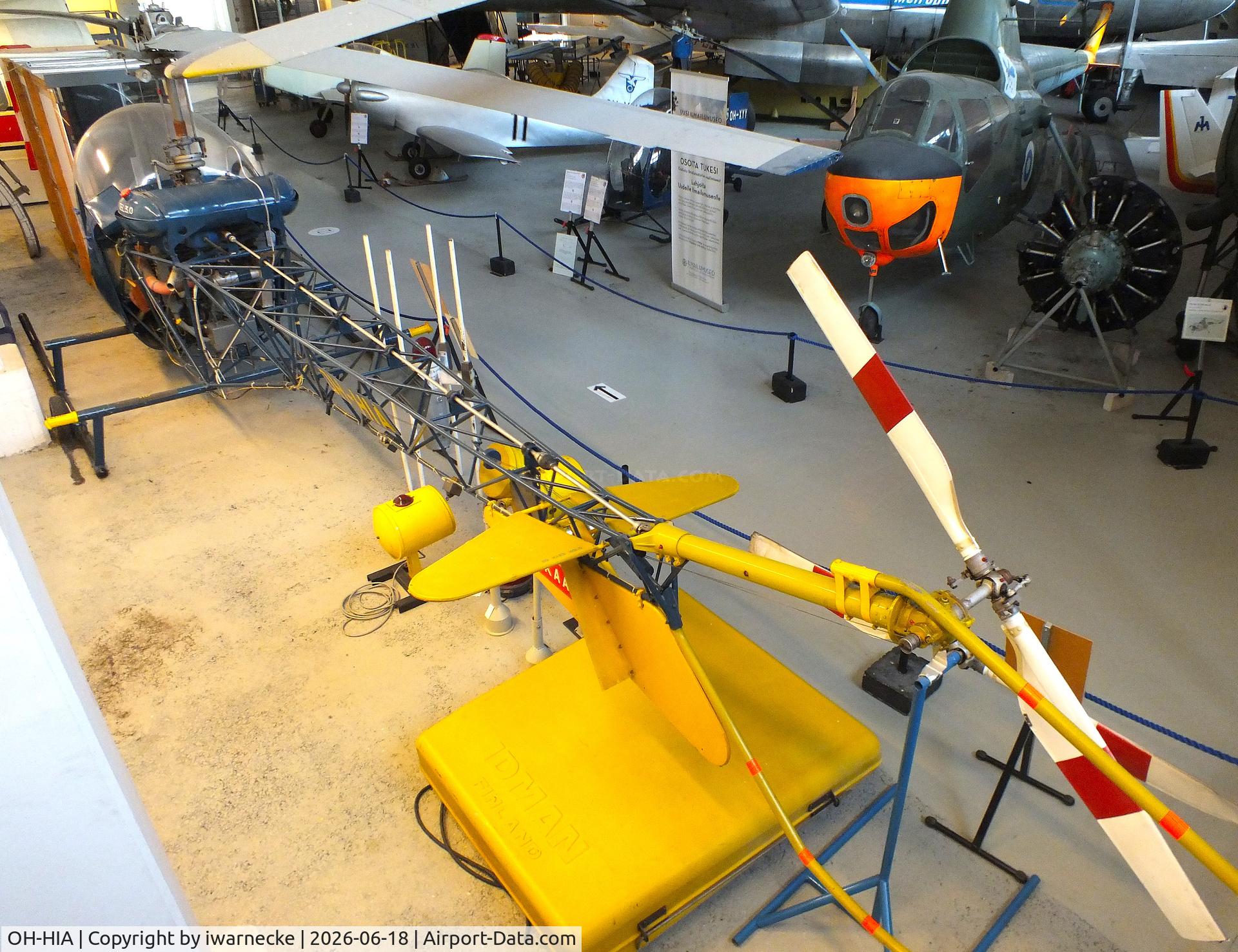 Aircraft OH-HIA, 1953 Bell 47D-1, c/n 646, Bell 47D-1 at the Suomen Ilmailumuseo (Finnish Aviation Museum), Vantaa, photo by iwarnecke