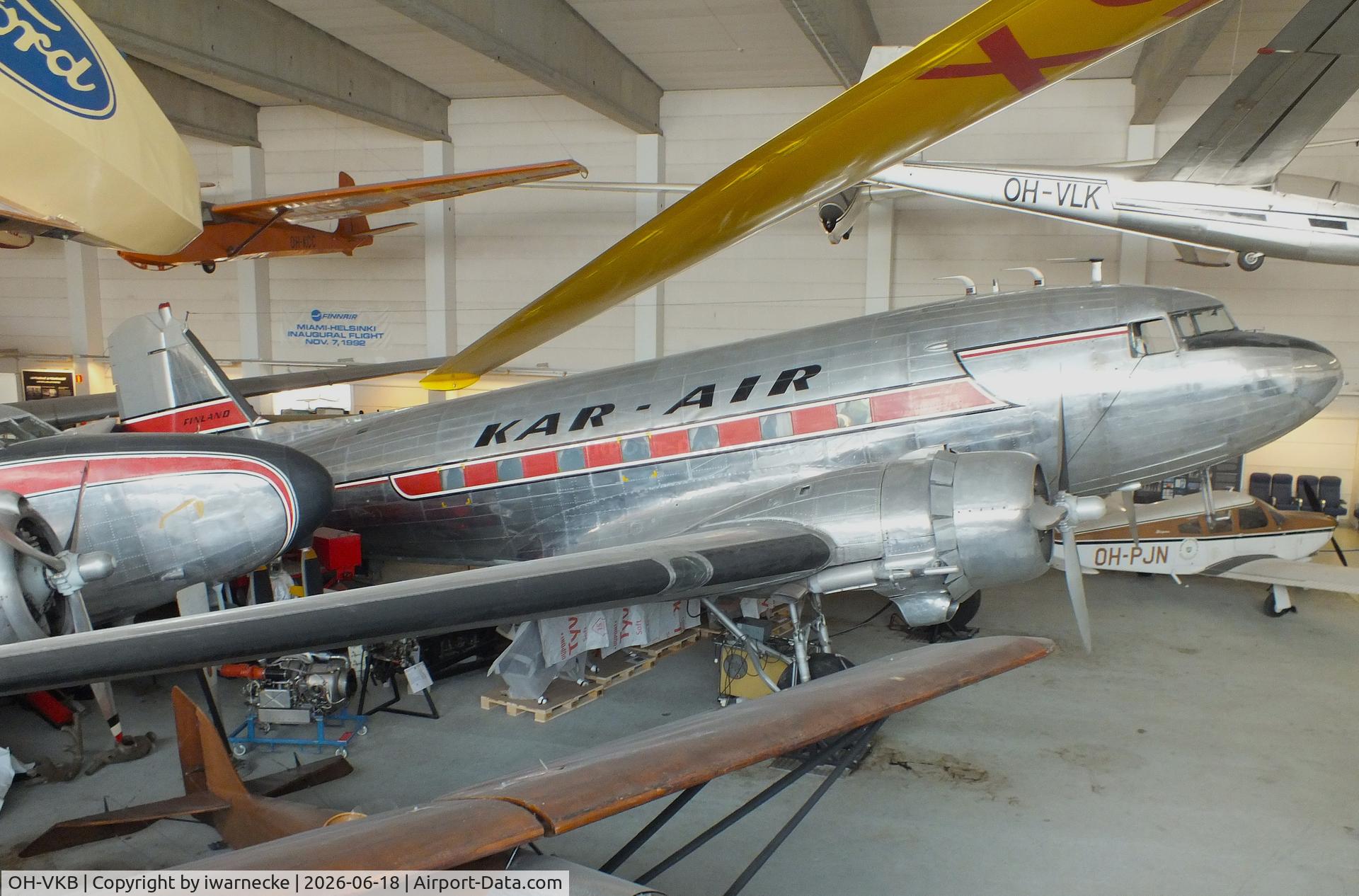Aircraft OH-VKB, 1937 Douglas DC-3-214, c/n 1975, Douglas DC-3-214 at the Suomen Ilmailumuseo (Finnish Aviation Museum), Vantaa, photo by iwarnecke