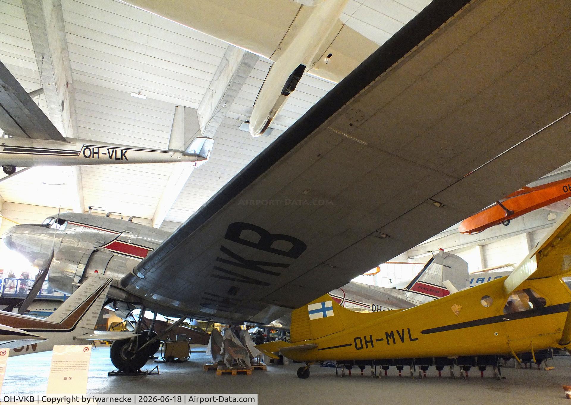 Aircraft OH-VKB, 1937 Douglas DC-3-214, c/n 1975, Douglas DC-3-214 at the Suomen Ilmailumuseo (Finnish Aviation Museum), Vantaa, photo by iwarnecke