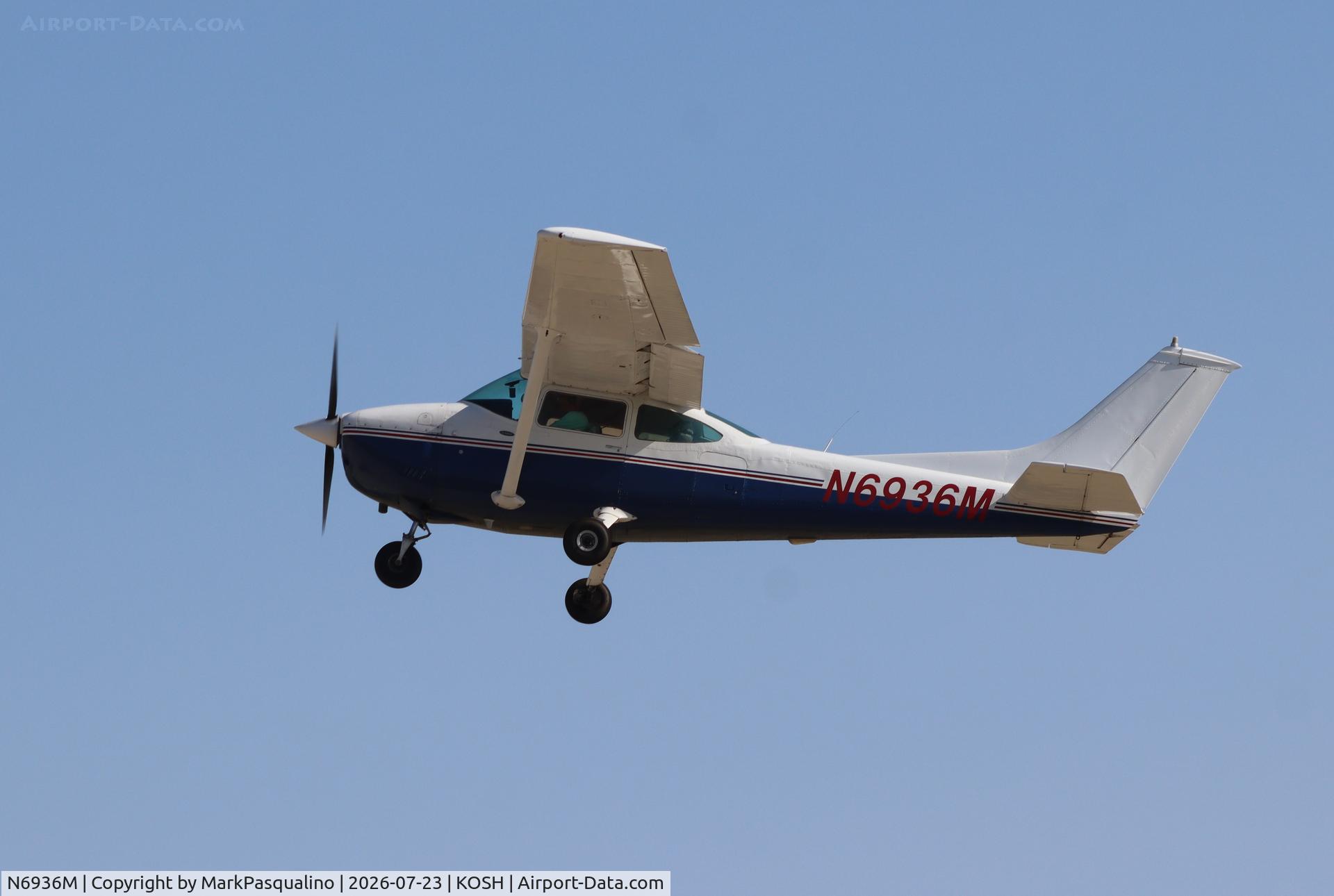 Aircraft N6936M, 1975 Cessna 182P Skylane, c/n 18263895, Cessna 182P, at KOSH, photo by MarkPasqualino