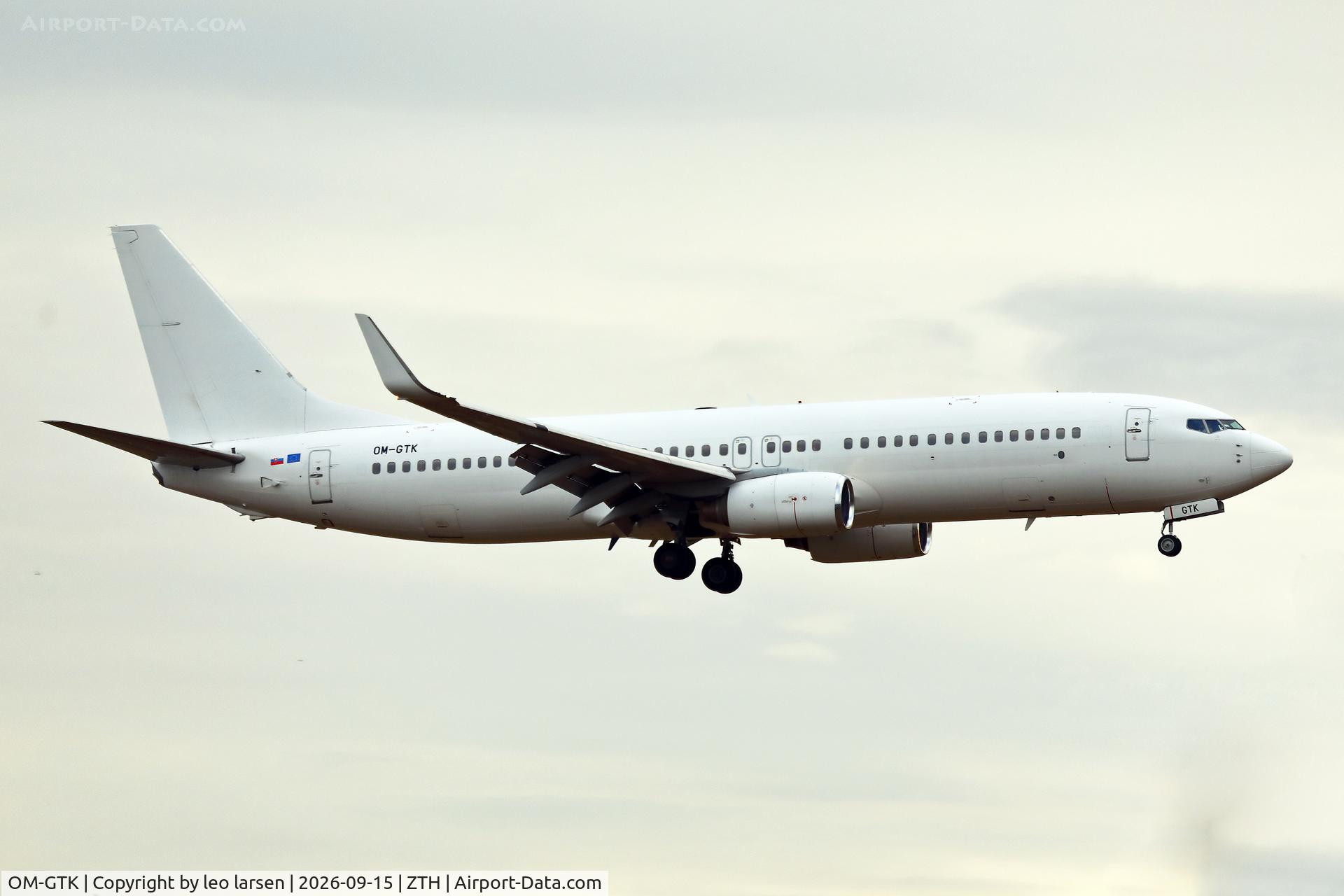 Aircraft OM-GTK, 2008 Boeing 737-86N, c/n 36809 l/n 2647, Zakynthos 15.9.2026, at ZTH, photo by leo larsen