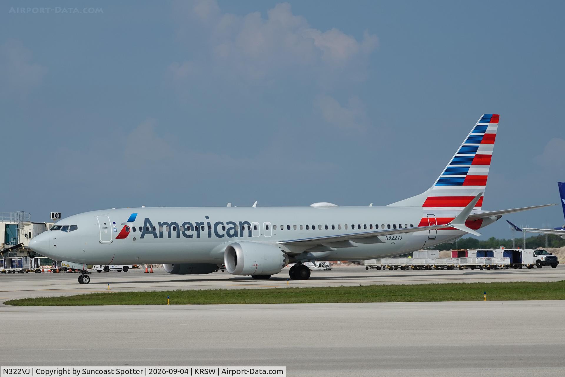 Aircraft N322VJ, 2026 Boeing 737-8, c/n 44528, American 1781 taxis to the gate at Southwest Florida International Airport following flight from Charlotte-Douglas International Airport, at KRSW, photo by Suncoast Spotter