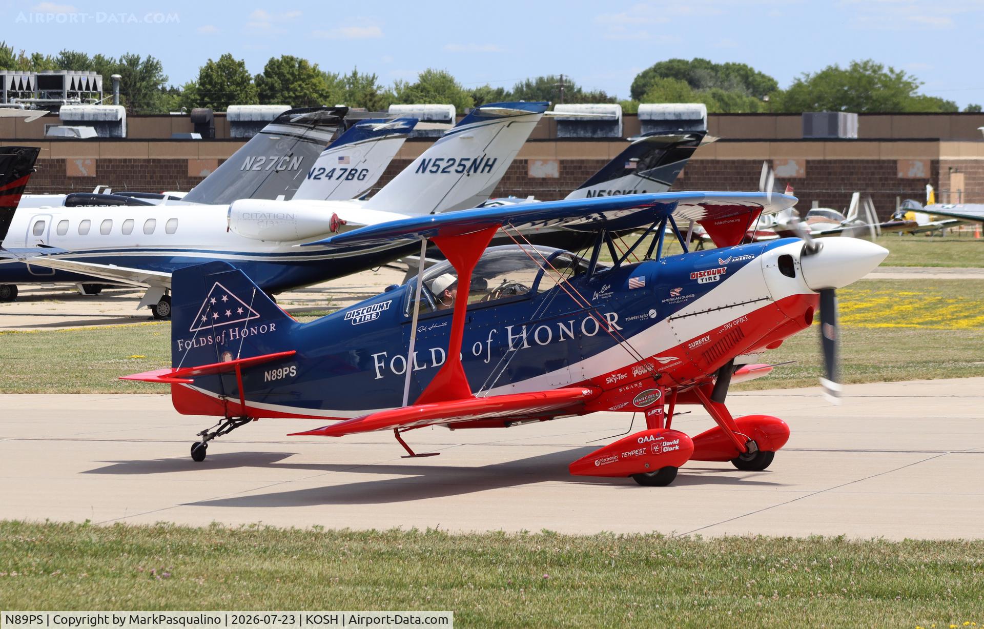 Aircraft N89PS, 1998 Aviat Pitts S-2C Special, c/n 6013, Pitts S-2C, at KOSH, photo by MarkPasqualino