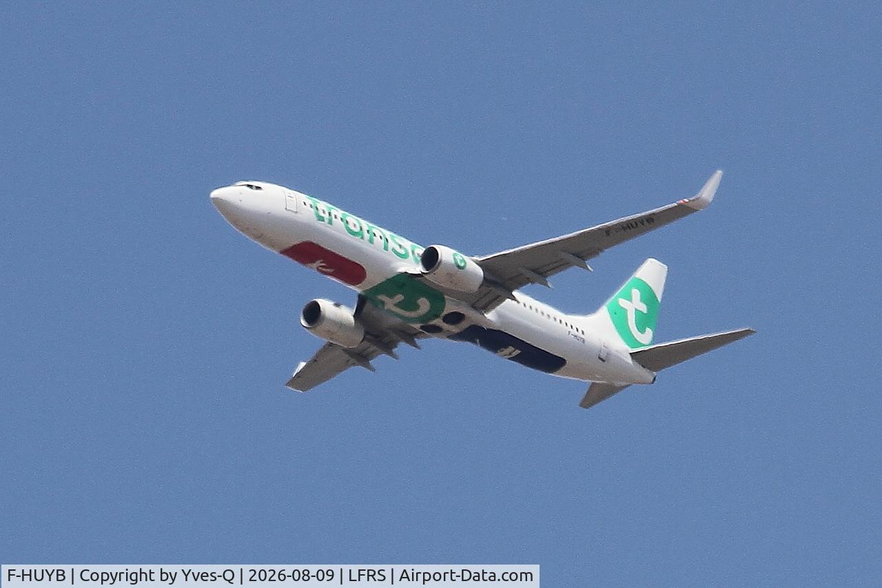 Aircraft F-HUYB, 2017 Boeing 737-8JP, c/n 42274 l/n 6247, Boeing 737-8JP, Climbing from rwy 03, Nantes-Atlantique airport (LFRS-NTE), at LFRS, photo by Yves-Q