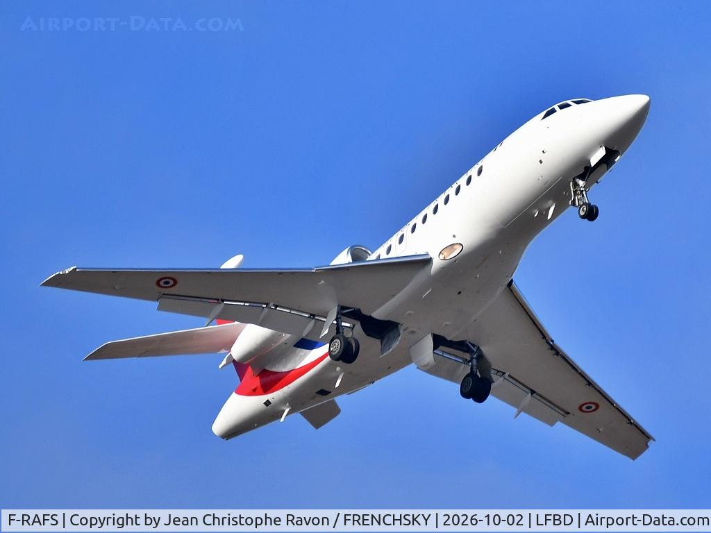 Aircraft F-RAFS, 2005 Dassault Aviation Falcon 900EX EASy, c/n 145, COTAM 1280, at LFBD, photo by Jean Christophe Ravon / FRENCHSKY