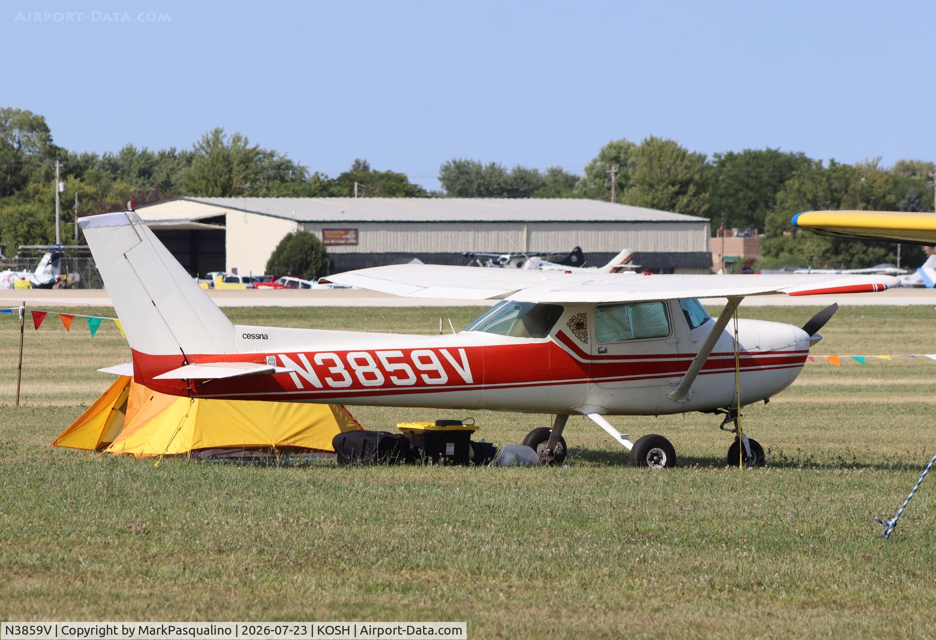 Aircraft N3859V, 1975 Cessna 150M, c/n 15076638, Cessna 150M, at KOSH, photo by MarkPasqualino
