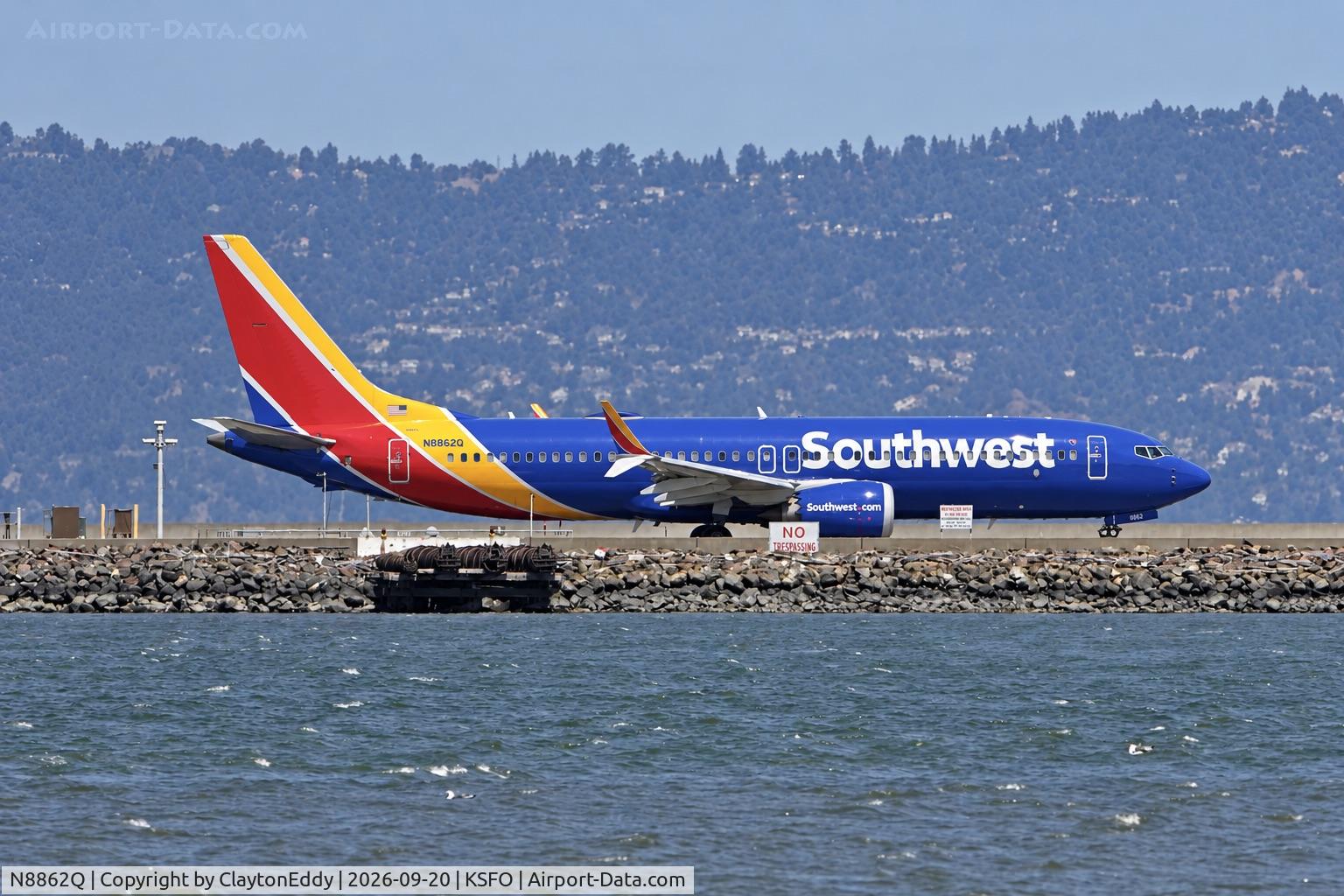 Aircraft N8862Q, 2023 Boeing 737 MAX 8, c/n 67863 l/n 8563, SFO 2026, at KSFO, photo by ClaytonEddy