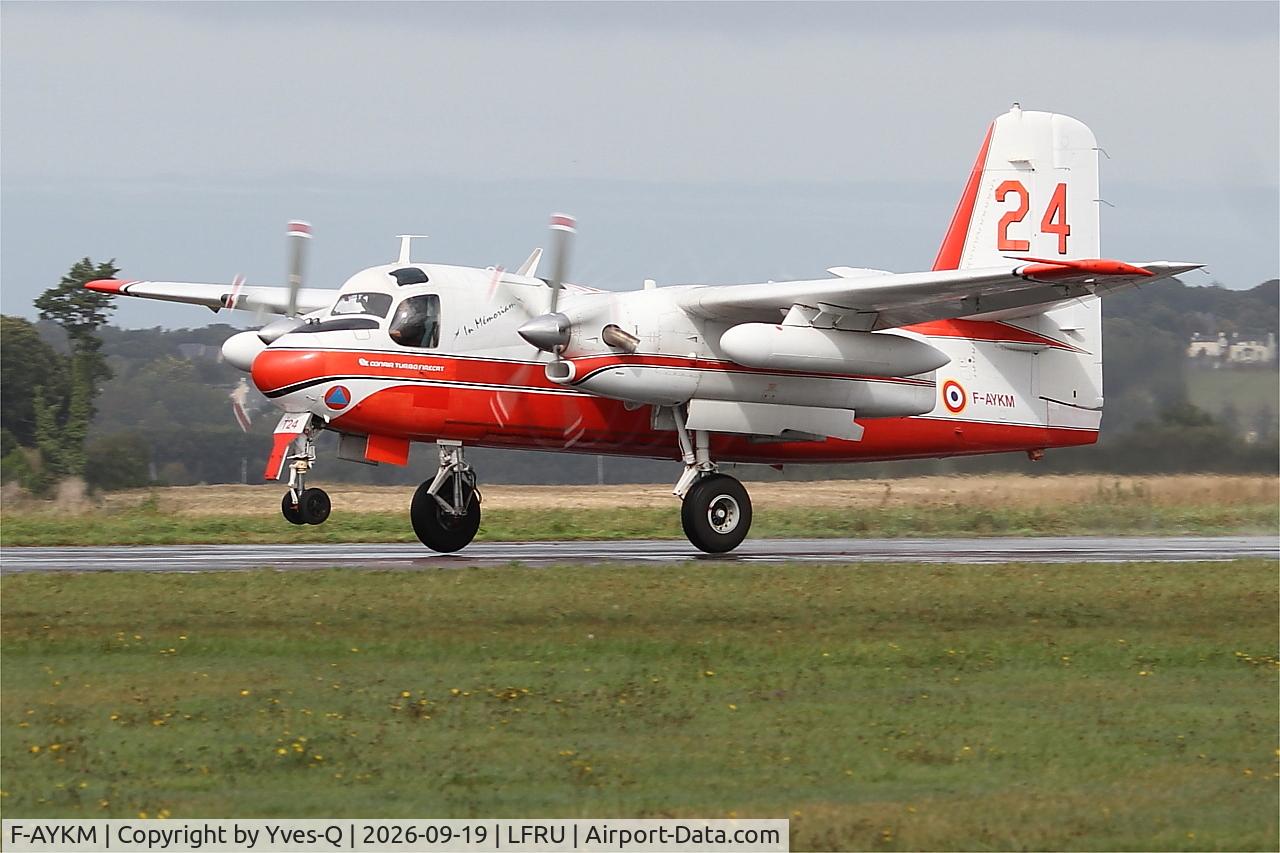 Aircraft F-AYKM, Grumman Conair S-2T Turbo Firecat, c/n 461/021, Grumman Conair S-2T Turbo Fireca, Take off rwy 22, Morlaix-Ploujean airport (LFRU-MXN), at LFRU, photo by Yves-Q