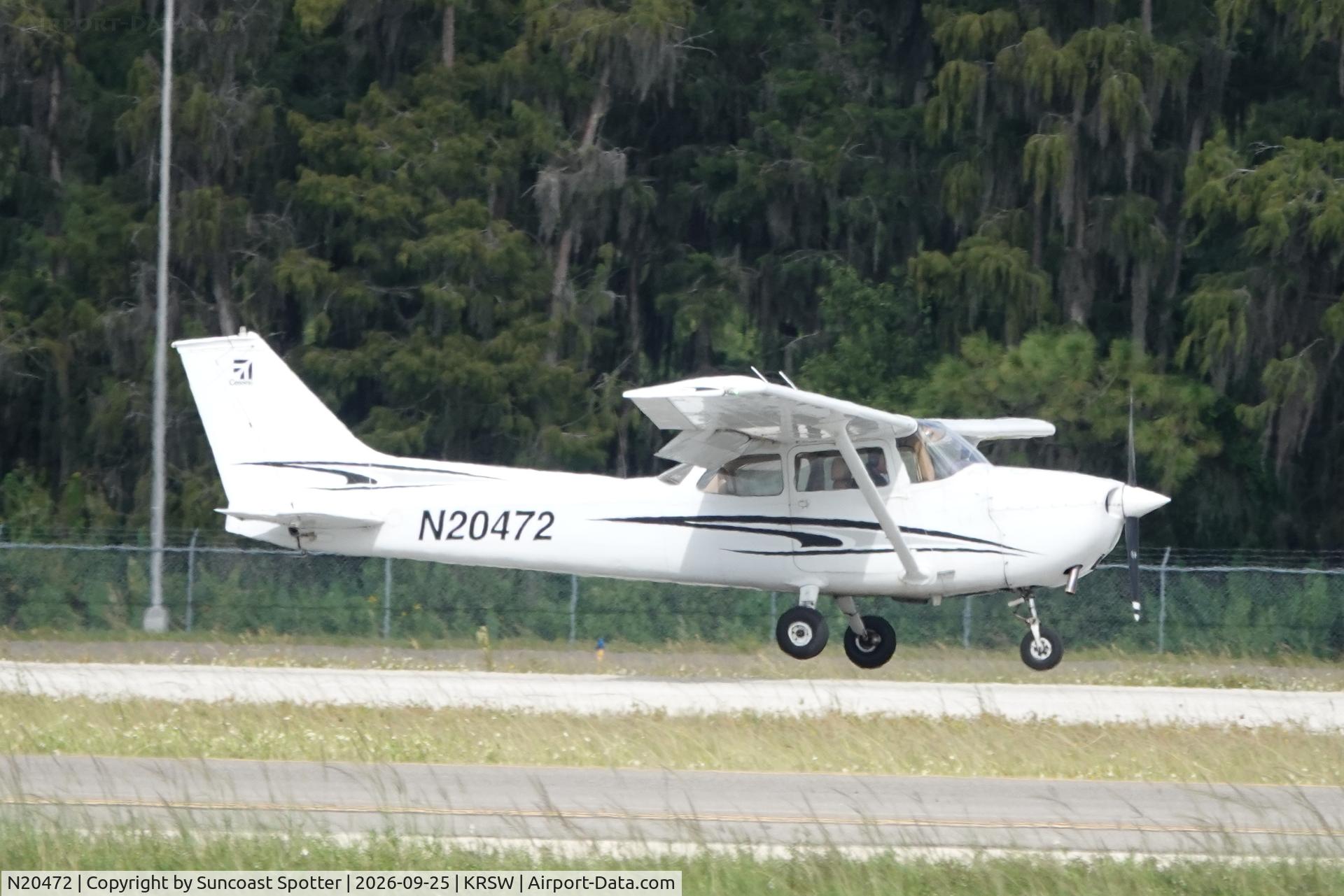 Aircraft N20472, 1972 Cessna 172M, c/n 17261315, Skyhawk 20472 arrives at Southwest Florida International Airport following flight from Sarasota-Bradenton International Airport, at KRSW, photo by Suncoast Spotter