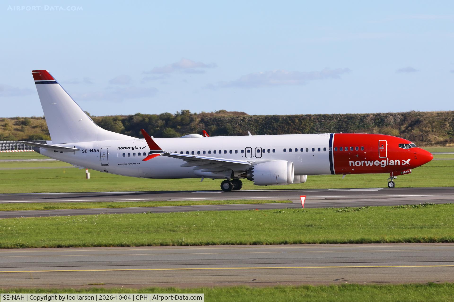Aircraft SE-NAH, 2026 Boeing B-737-8 Max, c/n 42854 l/n 9845, Copenhagen 4.10.2026, at CPH, photo by leo larsen