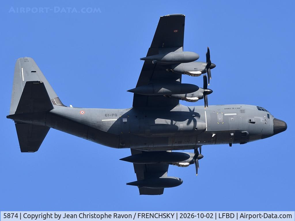 Aircraft 5874, Lockheed Martin KC-130J Hercules Hercules, c/n 5874, "Balzac 18", at LFBD, photo by Jean Christophe Ravon / FRENCHSKY