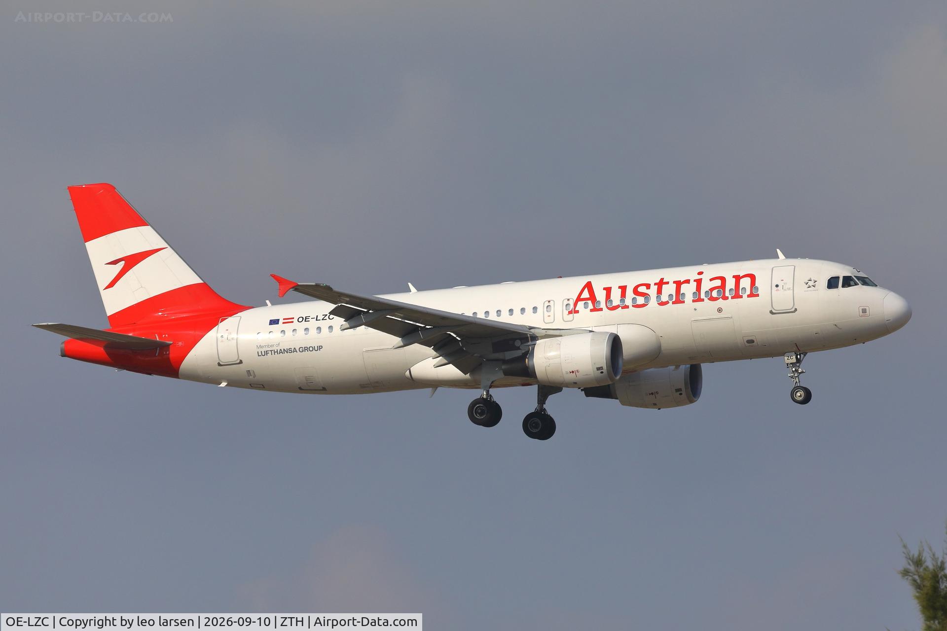 Aircraft OE-LZC, 2012 Airbus A320-214, c/n 5278, Zakynthos 10.9.2026, at ZTH, photo by leo larsen