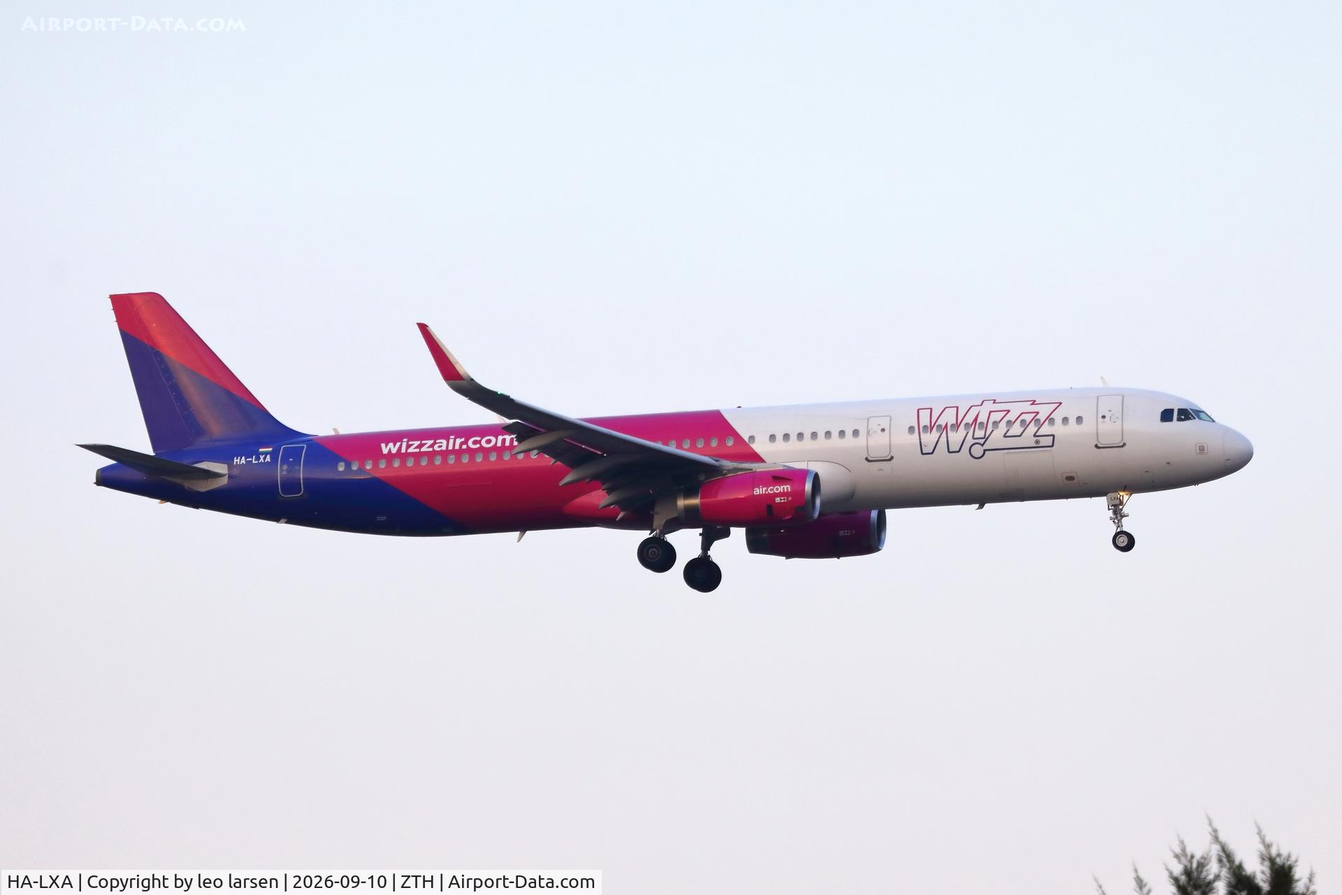 Aircraft HA-LXA, 2015 Airbus A321-231, c/n 6848, Zakynthos 10.9.2026, at ZTH, photo by leo larsen