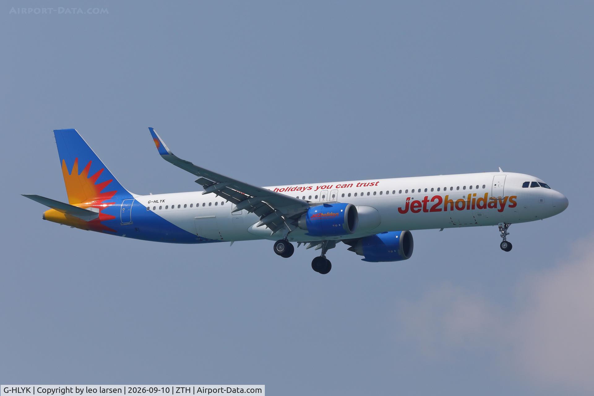 Aircraft G-HLYK, 2025 Airbus A321-251NX, c/n 12529, Zakynthos 10.9.2026, at ZTH, photo by leo larsen