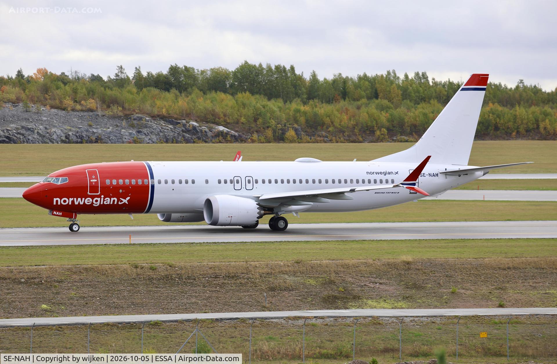 Aircraft SE-NAH, 2026 Boeing B-737-8 Max, c/n 42854 l/n 9845, Twy W, at ESSA, photo by wijken