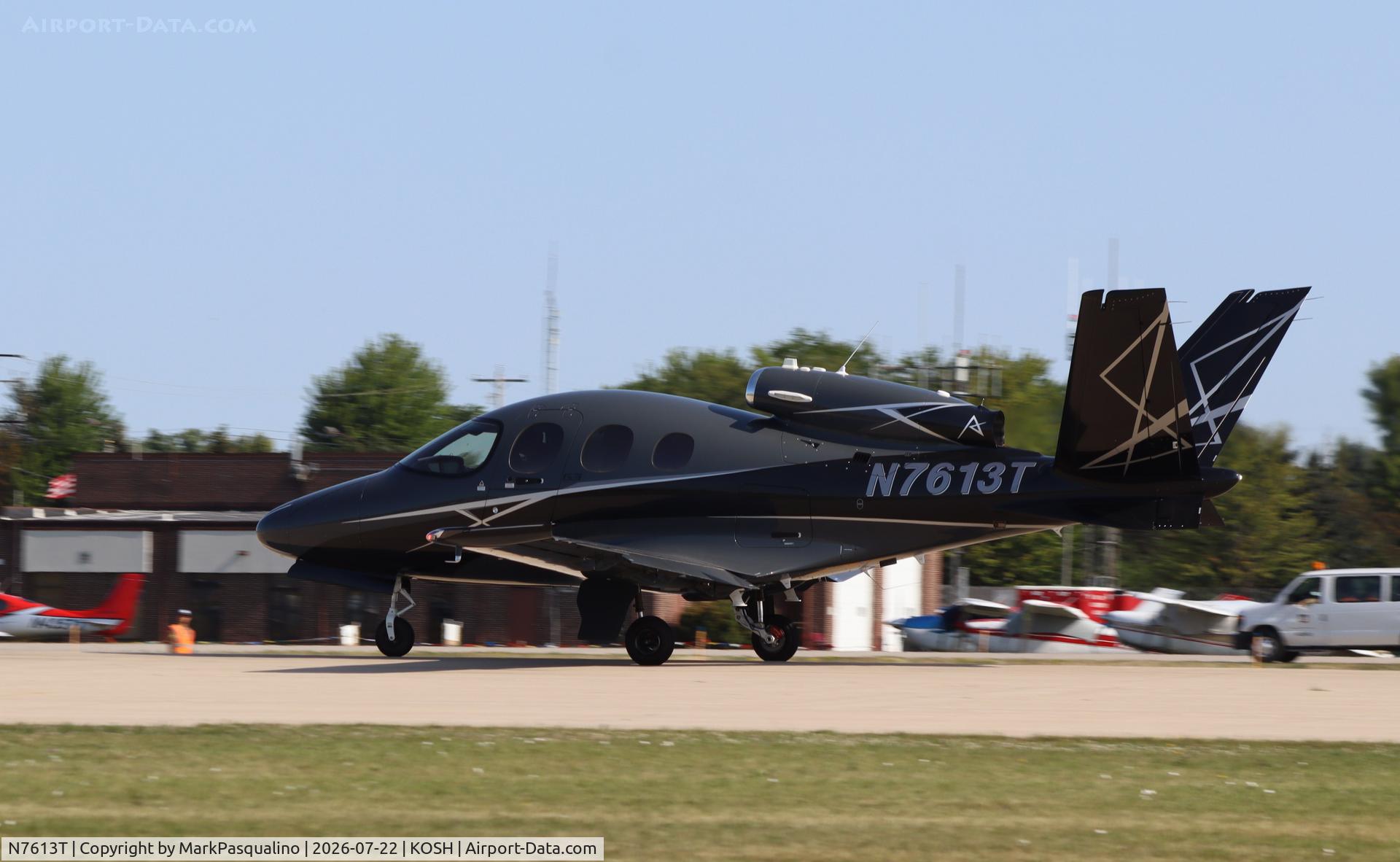 Aircraft N7613T, 2026 Cirrus SF50, c/n 0783, Cirrus SF50, at KOSH, photo by MarkPasqualino