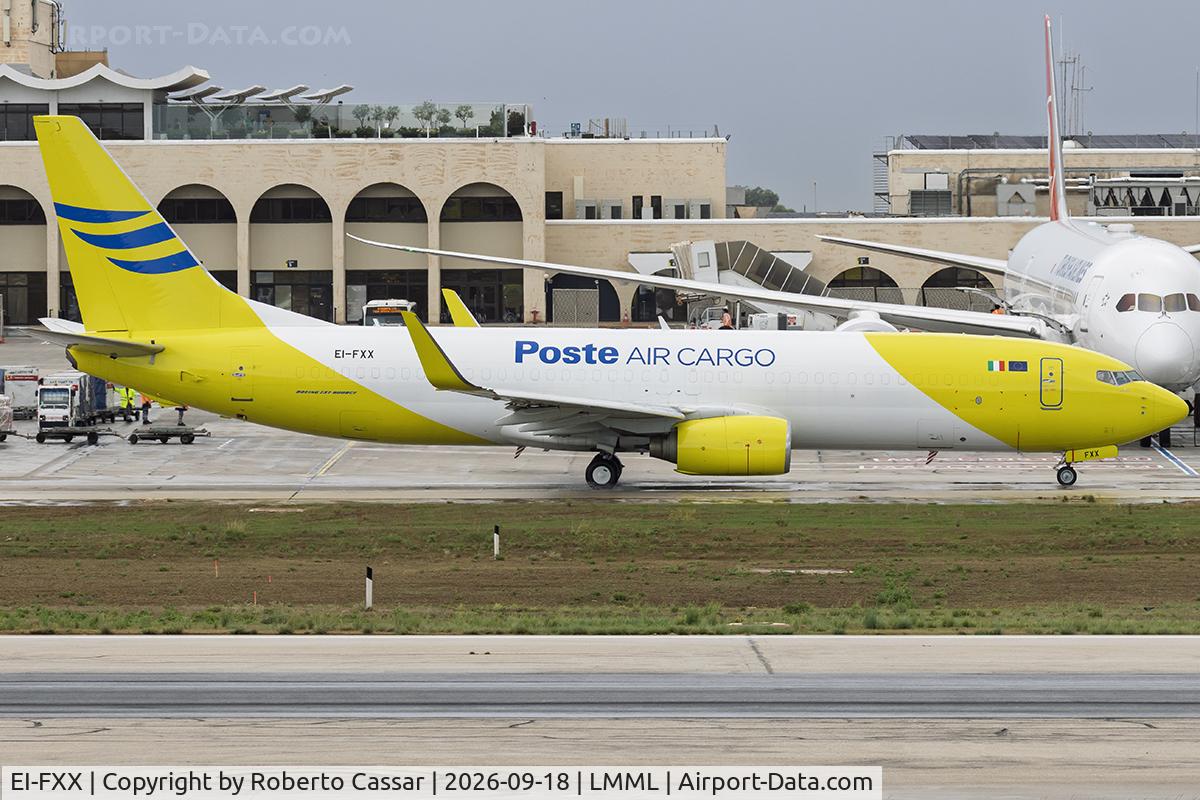 Aircraft EI-FXX, 2006 Boeing 737-8EH, c/n 34280 l/n 2100, Park 9, at LMML, photo by Roberto Cassar