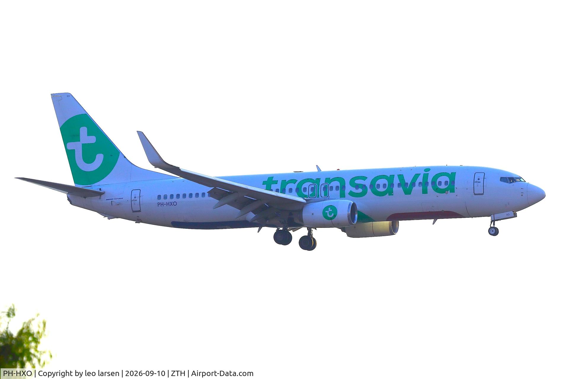 Aircraft PH-HXO, 2019 Boeing 737-800, c/n 62577, Zakynthos 10.9.2026, at ZTH, photo by leo larsen