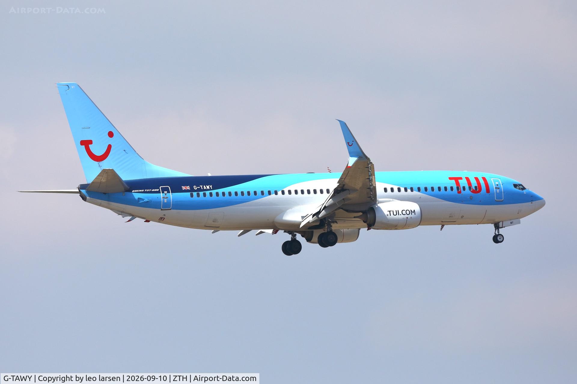 Aircraft G-TAWY, Boeing 737-8K5, c/n 37246, Zakynthos 10.9.2026, at ZTH, photo by leo larsen