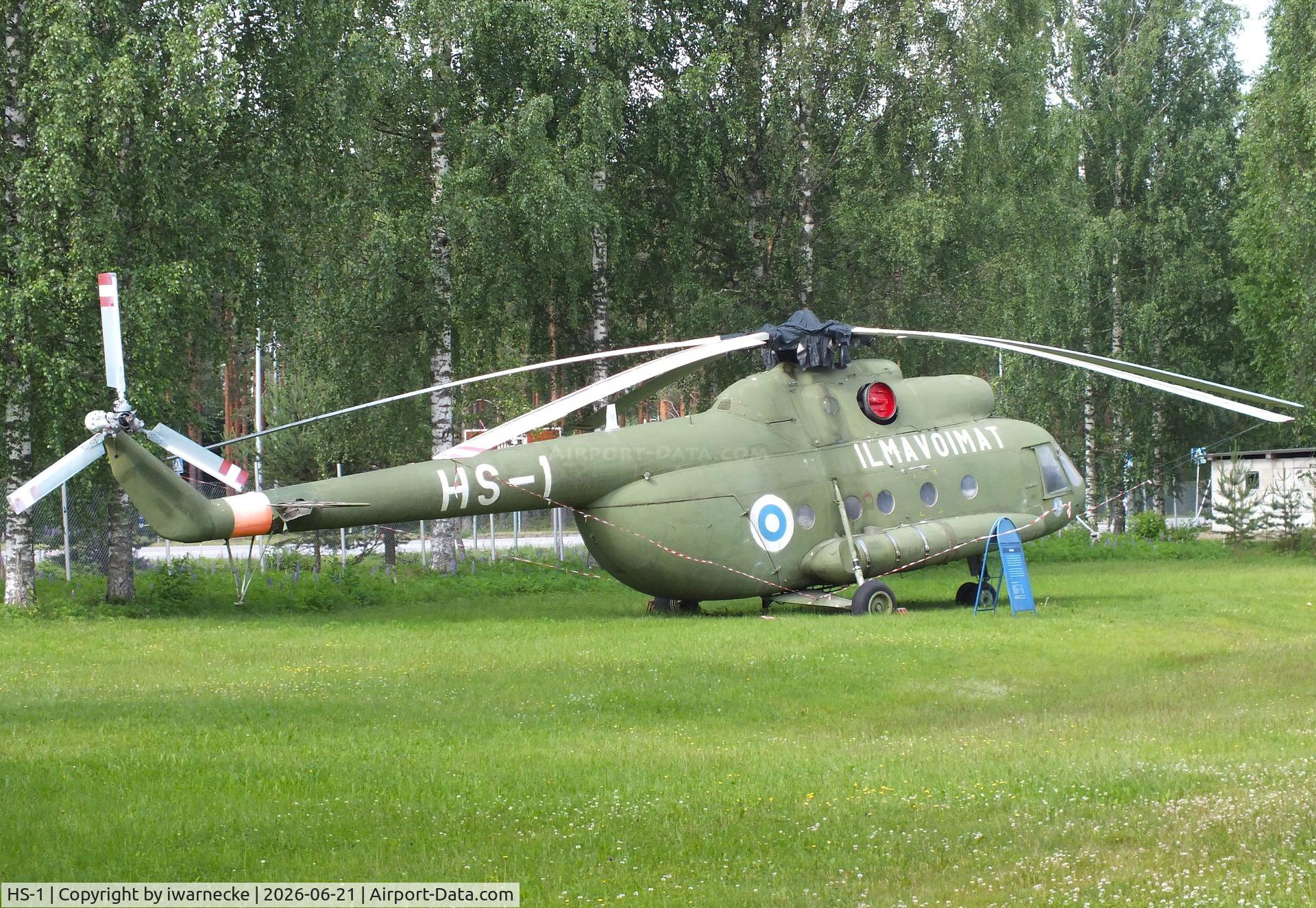 Aircraft HS-1, 1973 Mil Mi-8T Hip, c/n 13301, Mil Mi-8T HIP at the Suomen Ilmavoimamuseo (Finnish Air Force Museum, formerly known as Keski-Suomen Ilmailumuseo / Aviation Museum of Central Finland), Jyväskylä-Tikkakoski, photo by iwarnecke