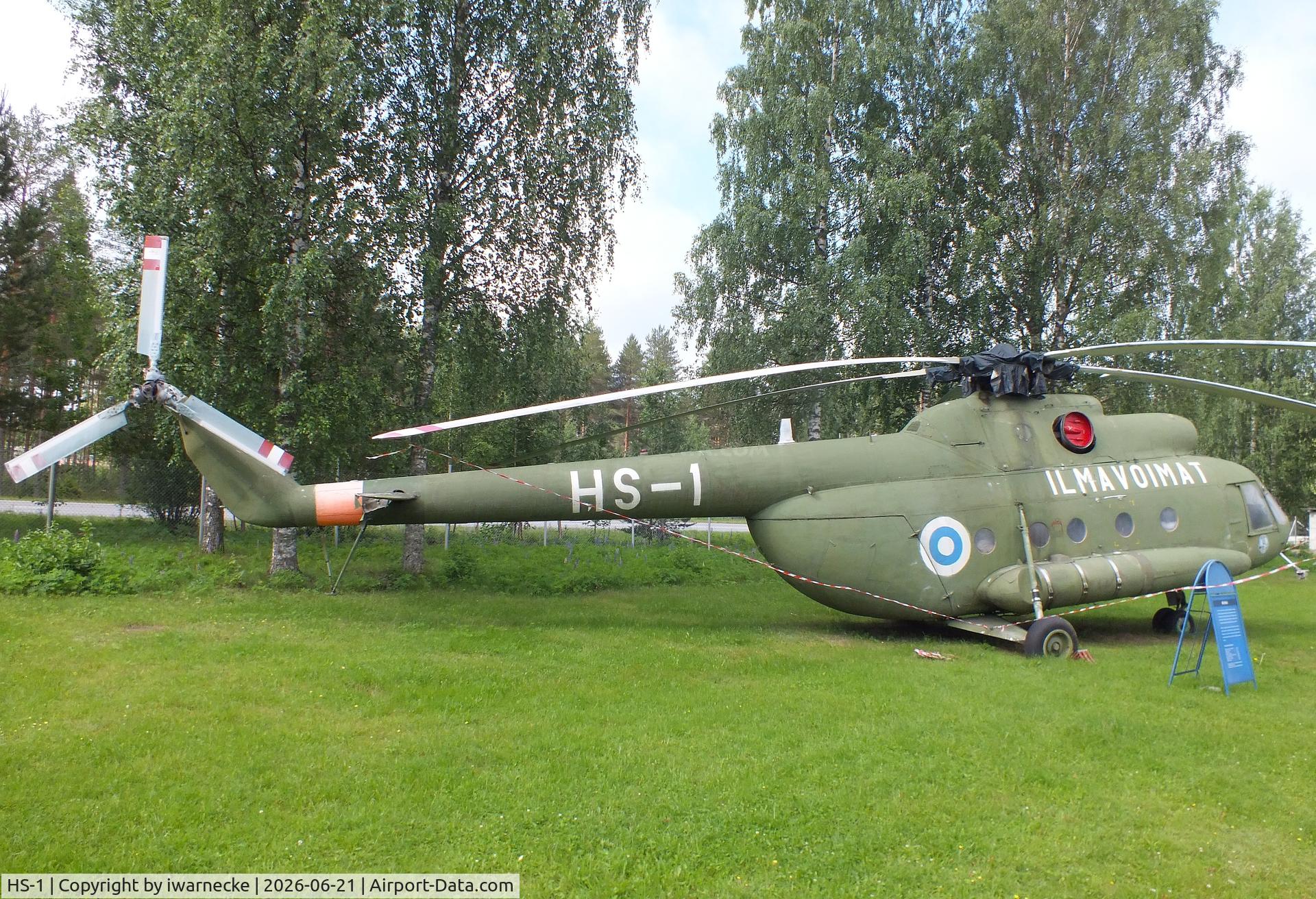 Aircraft HS-1, 1973 Mil Mi-8T Hip, c/n 13301, Mil Mi-8T HIP at the Suomen Ilmavoimamuseo (Finnish Air Force Museum, formerly known as Keski-Suomen Ilmailumuseo / Aviation Museum of Central Finland), Jyväskylä-Tikkakoski, photo by iwarnecke