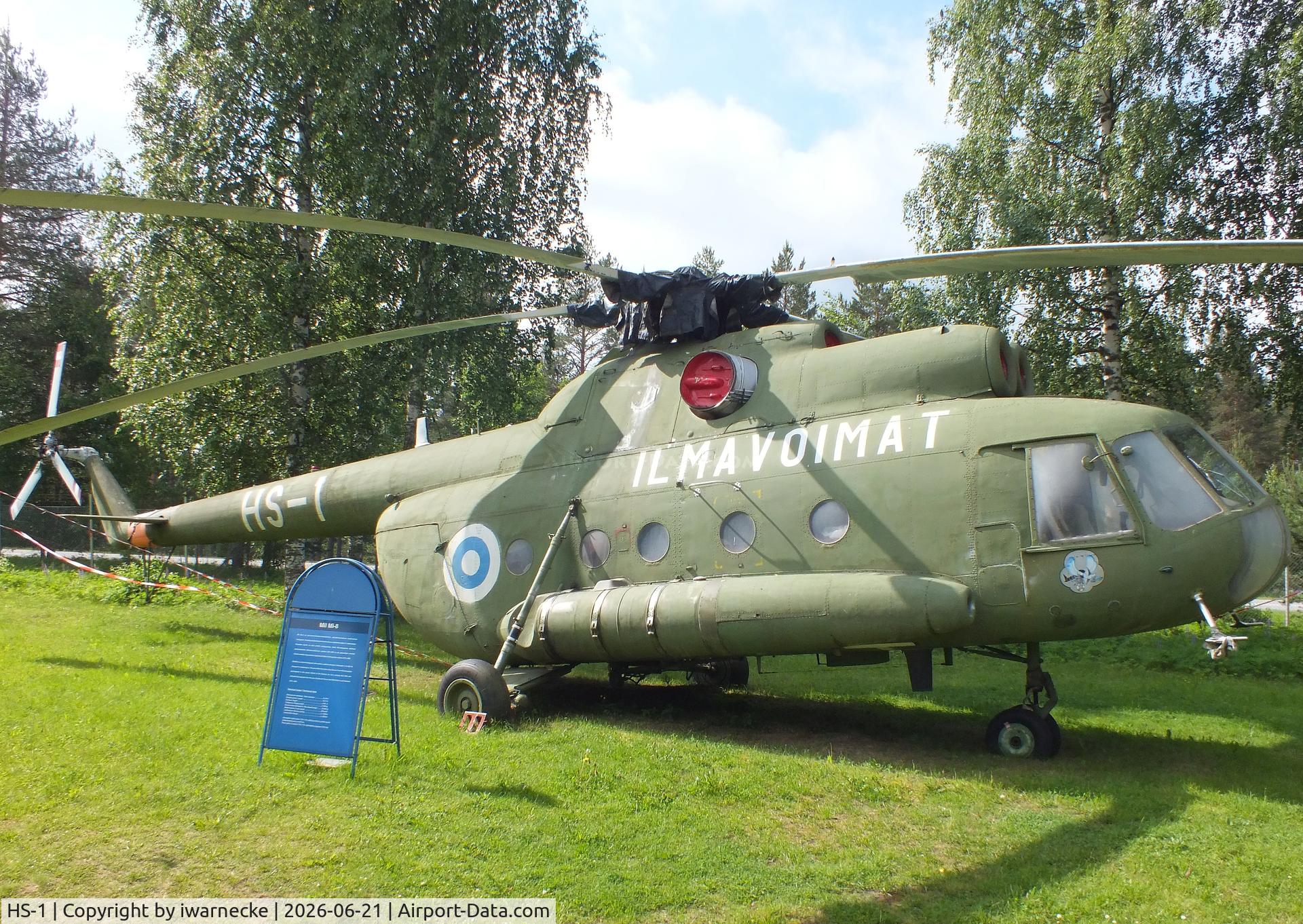 Aircraft HS-1, 1973 Mil Mi-8T Hip, c/n 13301, Mil Mi-8T HIP at the Suomen Ilmavoimamuseo (Finnish Air Force Museum, formerly known as Keski-Suomen Ilmailumuseo / Aviation Museum of Central Finland), Jyväskylä-Tikkakoski, photo by iwarnecke