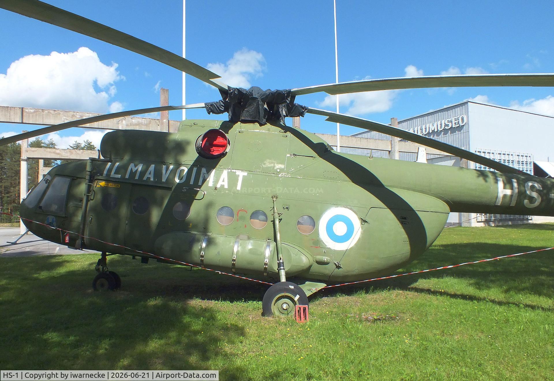 Aircraft HS-1, 1973 Mil Mi-8T Hip, c/n 13301, Mil Mi-8T HIP at the Suomen Ilmavoimamuseo (Finnish Air Force Museum, formerly known as Keski-Suomen Ilmailumuseo / Aviation Museum of Central Finland), Jyväskylä-Tikkakoski, photo by iwarnecke