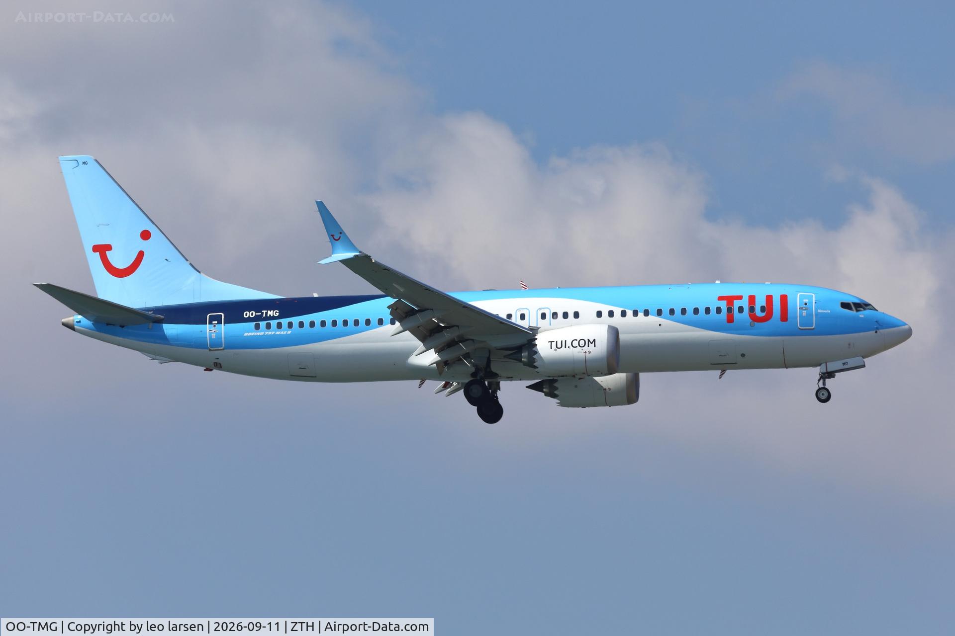 Aircraft OO-TMG, 2026 Boeing 737-8 MAX, c/n 44647 l/n 9434, Zakynthos 11.9.2026, at ZTH, photo by leo larsen