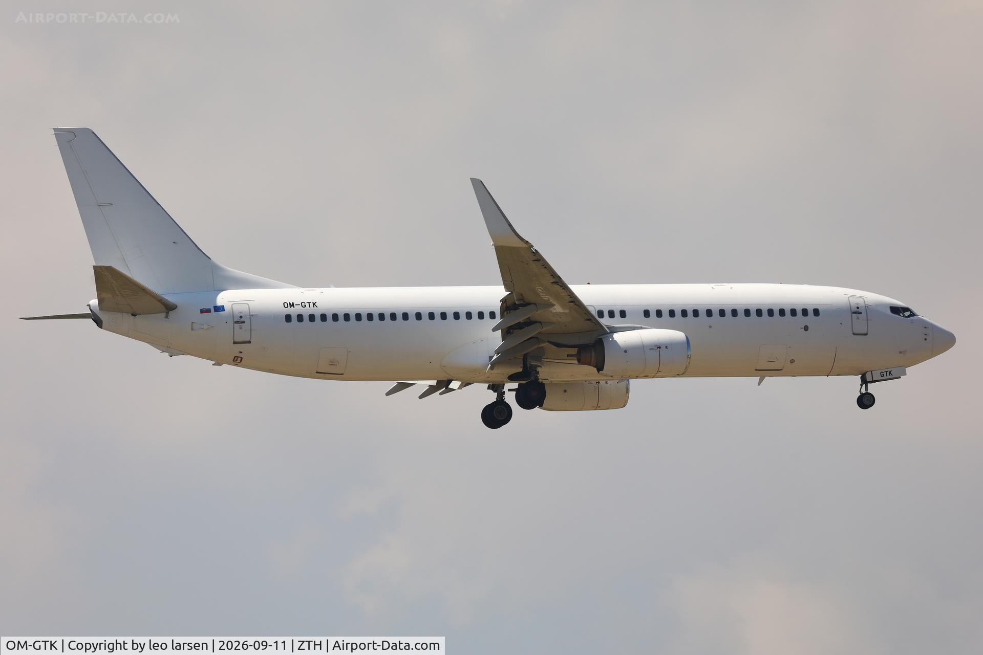 Aircraft OM-GTK, 2008 Boeing 737-86N, c/n 36809 l/n 2647, Zakynthos 11.9.2026, at ZTH, photo by leo larsen