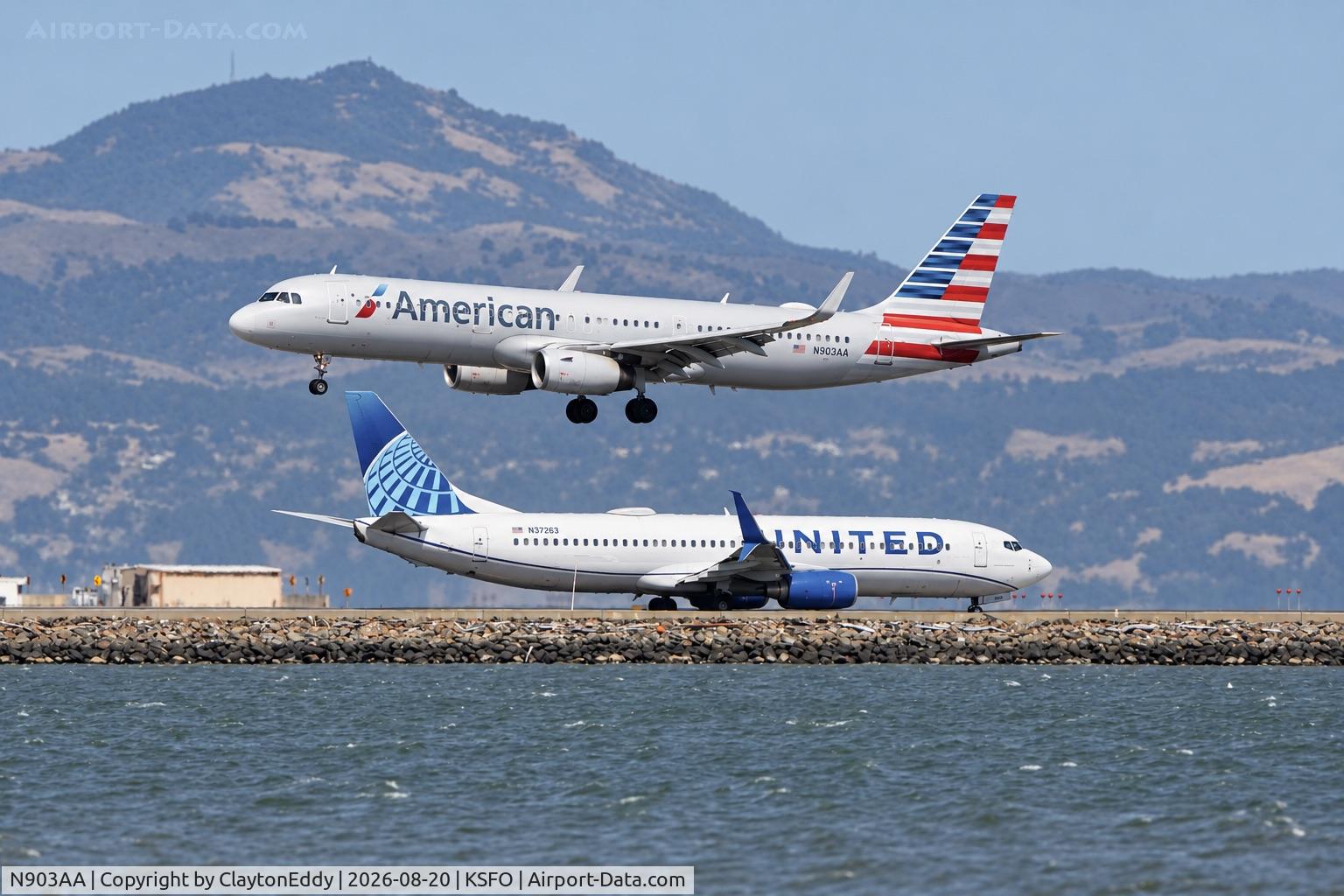 Aircraft N903AA, 2017 Airbus A321-231, c/n 7566, SFO 2026, at KSFO, photo by ClaytonEddy