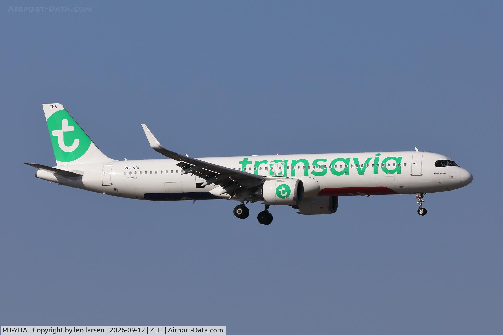 Aircraft PH-YHA, Airbus A321-252NX, c/n 11919, Zakynthos 12.9.2026, at ZTH, photo by leo larsen