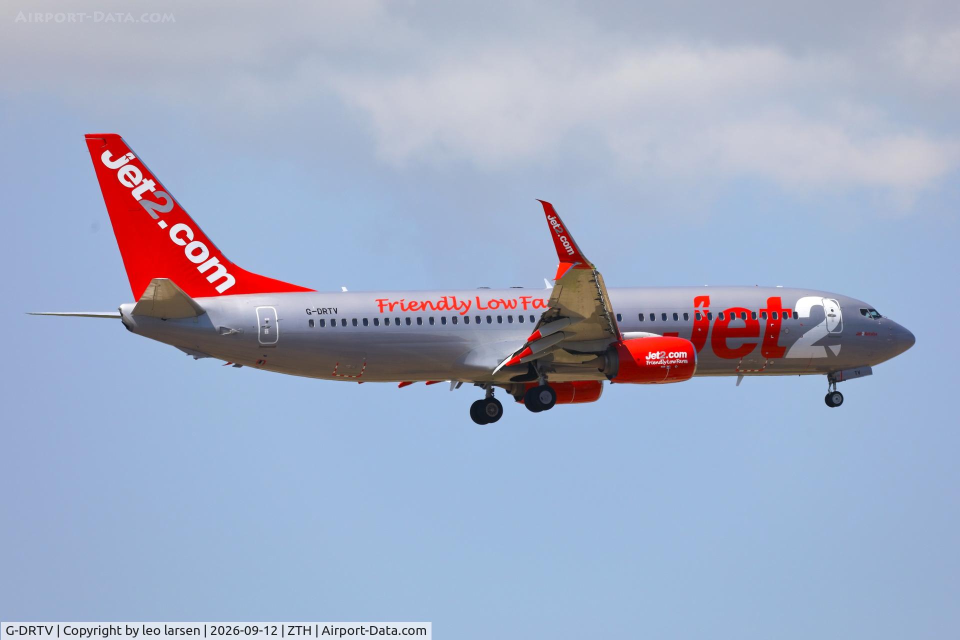 Aircraft G-DRTV, 2015 Boeing 737-8AL (SSW), c/n 40554 l/n 5410, Zakynthos 12.9.2026, at ZTH, photo by leo larsen