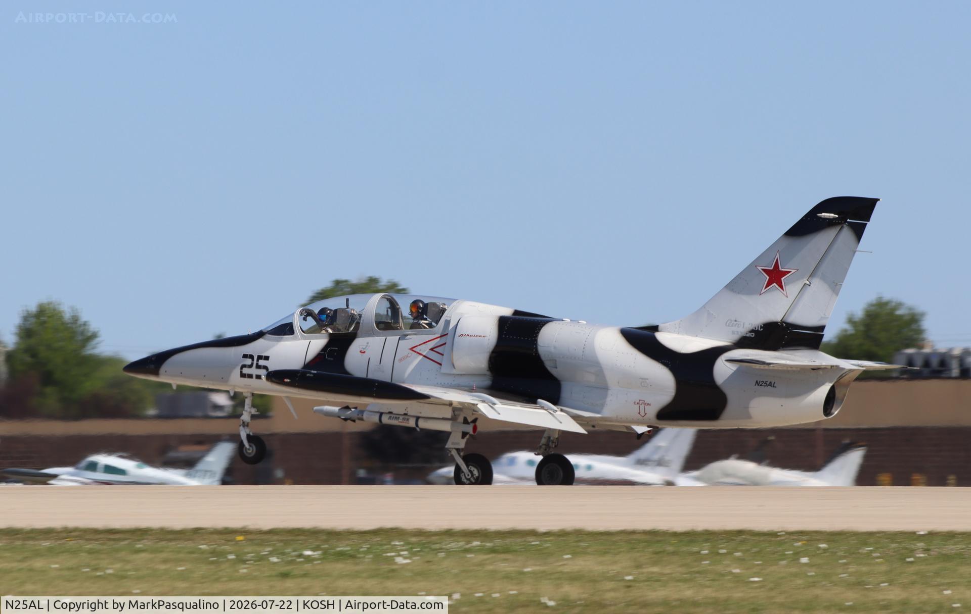 Aircraft N25AL, 1985 Aero L-39C Albatros, c/n 533520, Aero L-39C, at KOSH, photo by MarkPasqualino