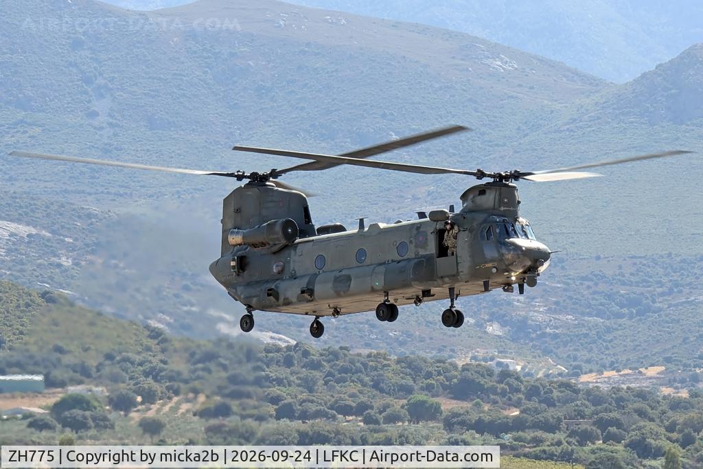 Aircraft ZH775, Boeing Vertol Chinook HC.2, c/n M4451, Landing, at LFKC, photo by micka2b