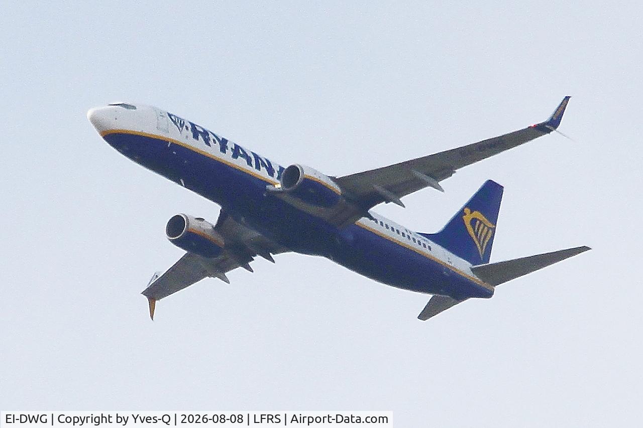 Aircraft EI-DWG, 2007 Boeing 737-8AS, c/n 33620 l/n 2397, Boeing 737-8AS, Climbing from rwy 03, Nantes-Atlantique airport (LFRS-NTE), at LFRS, photo by Yves-Q