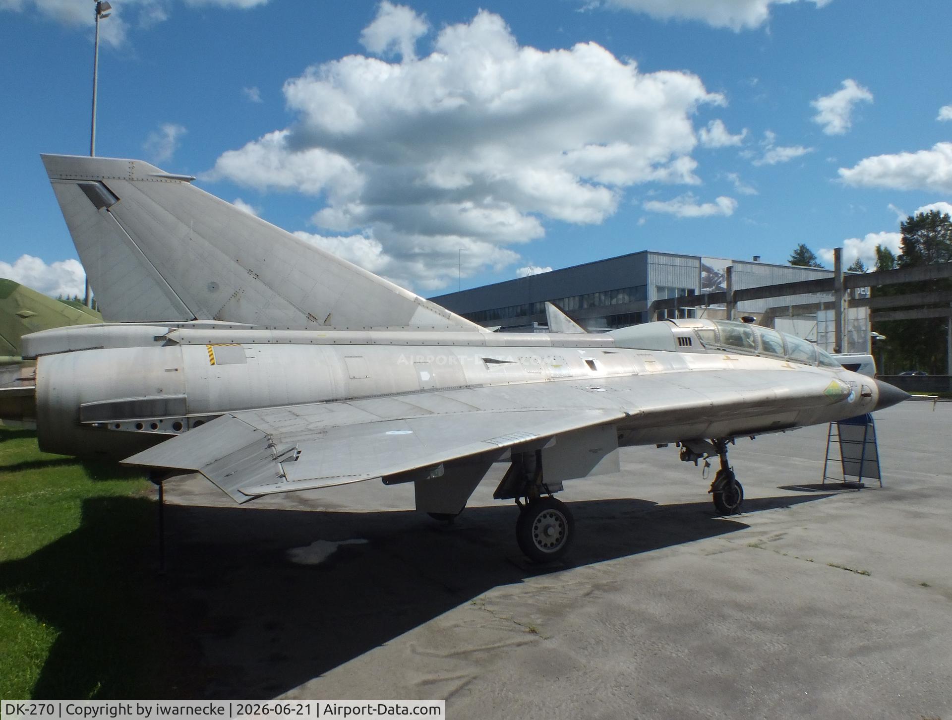 Aircraft DK-270, Saab J-35XS Draken, c/n 35-812, SAAB J35XS Draken at the Suomen Ilmavoimamuseo (Finnish Air Force Museum, formerly known as Keski-Suomen Ilmailumuseo / Aviation Museum of Central Finland), Jyväskylä-Tikkakoski, photo by iwarnecke