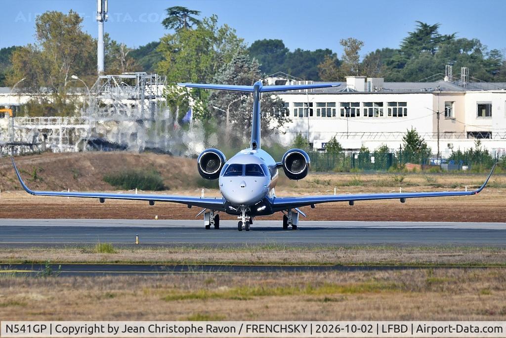 Aircraft N541GP, Embraer Sa EMB-550, c/n 55020269, GP Air Services Inc. (TransAmerican Power Products), at LFBD, photo by Jean Christophe Ravon / FRENCHSKY