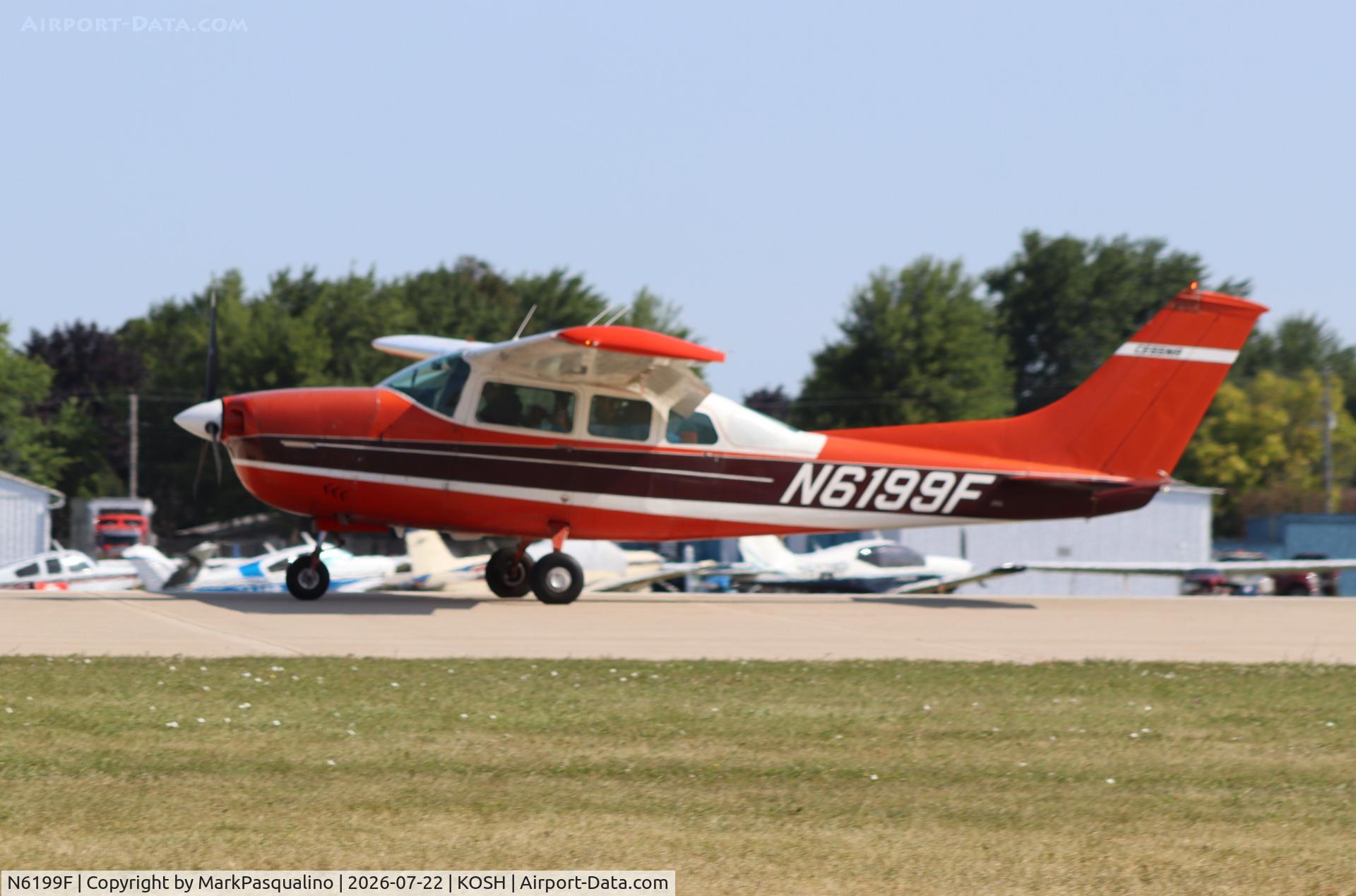 Aircraft N6199F, 1968 Cessna 210J Centurion, c/n 21059099, Cessna 210j, at KOSH, photo by MarkPasqualino